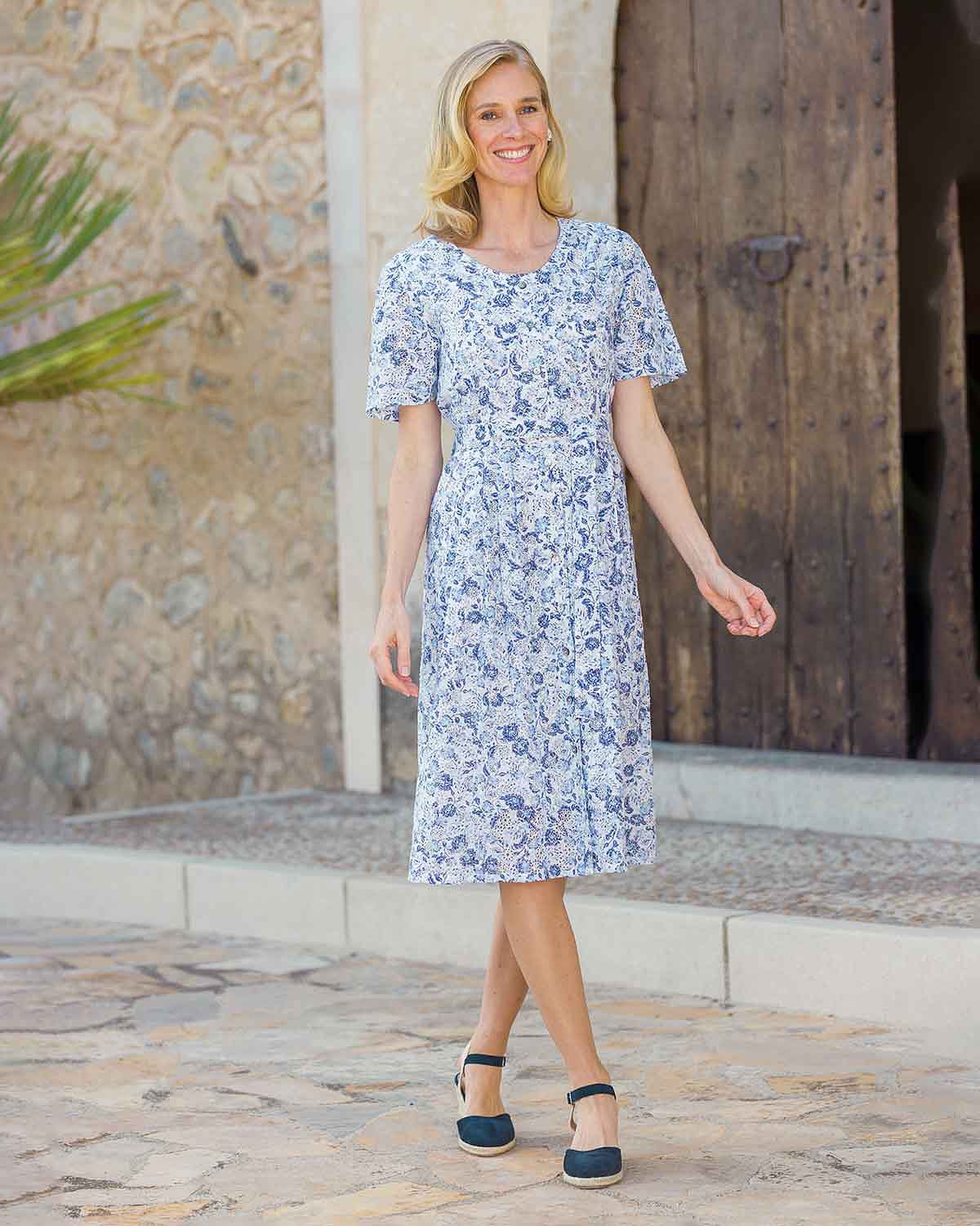 Joyce Patterned Short Sleeve Dress