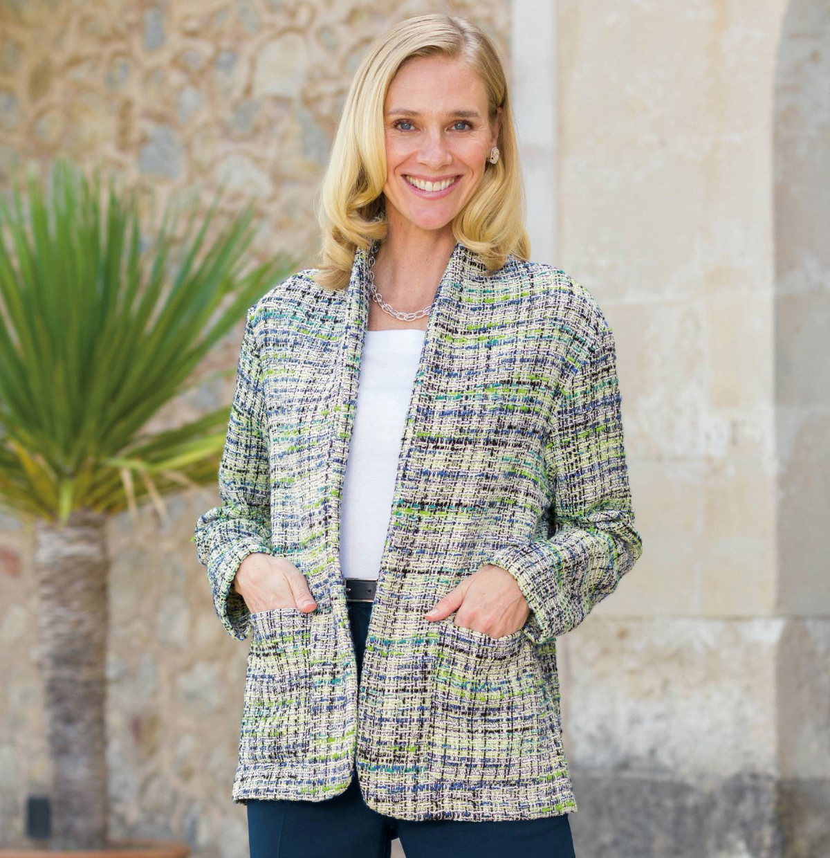 Ladies winter wool coats: Find the best coat to cure coldness