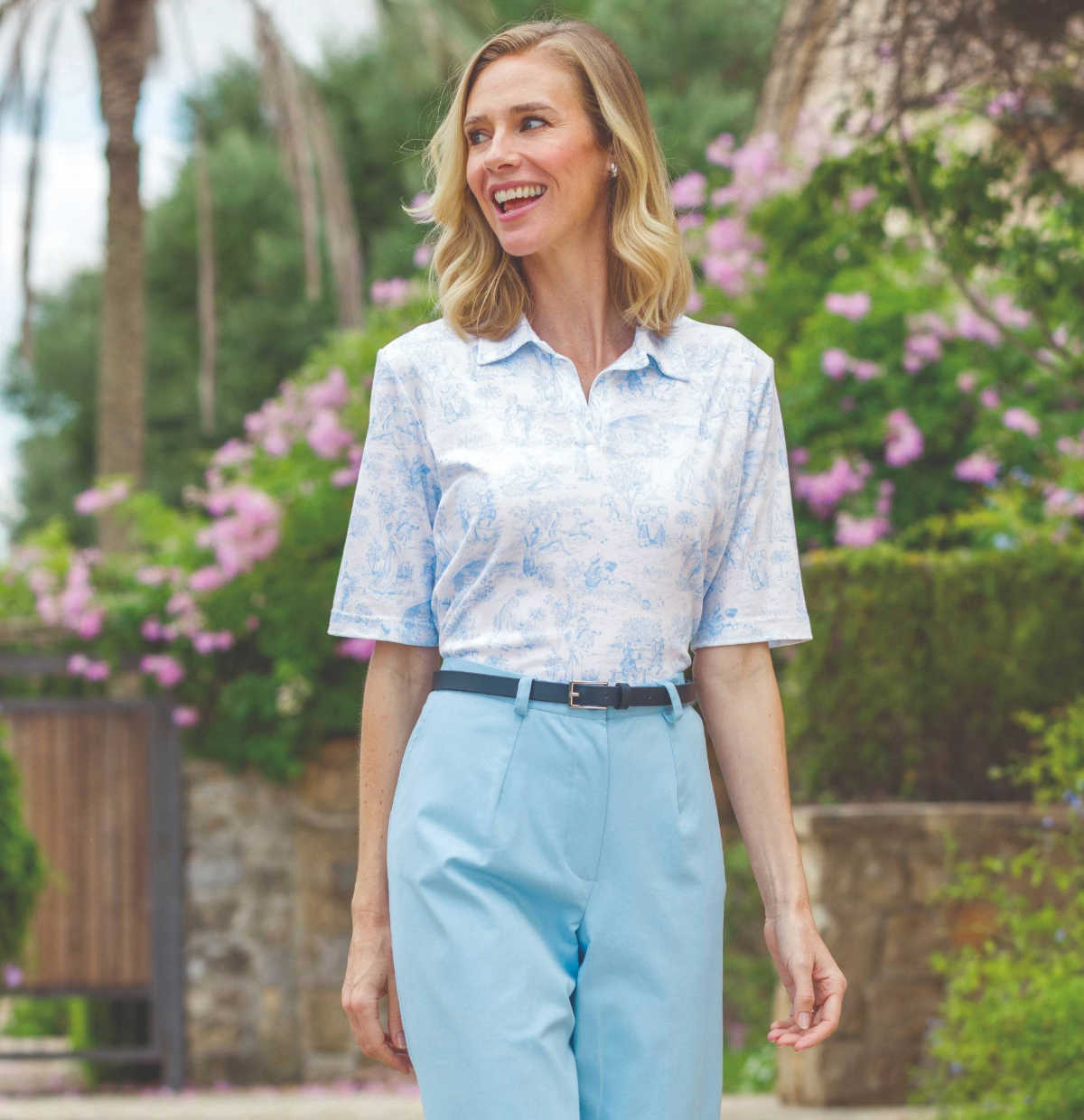 Flattering clothing styles for women