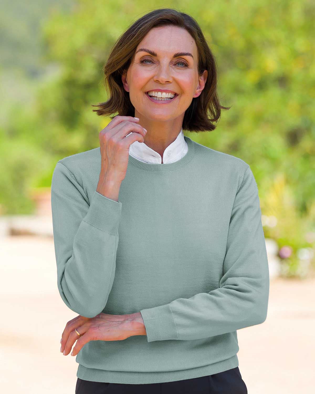 Merino Wool Crew Neck Jumper - Opal - Country Collection