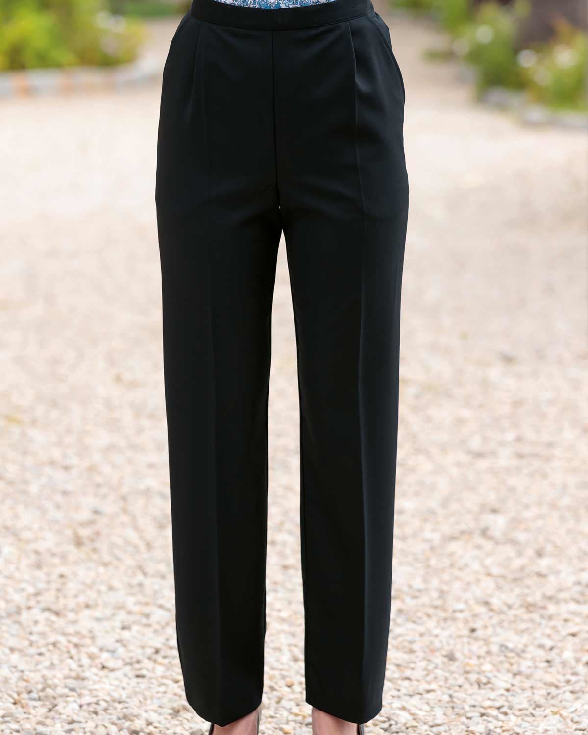 Sandown Pull On Trousers - Black - Country Collection