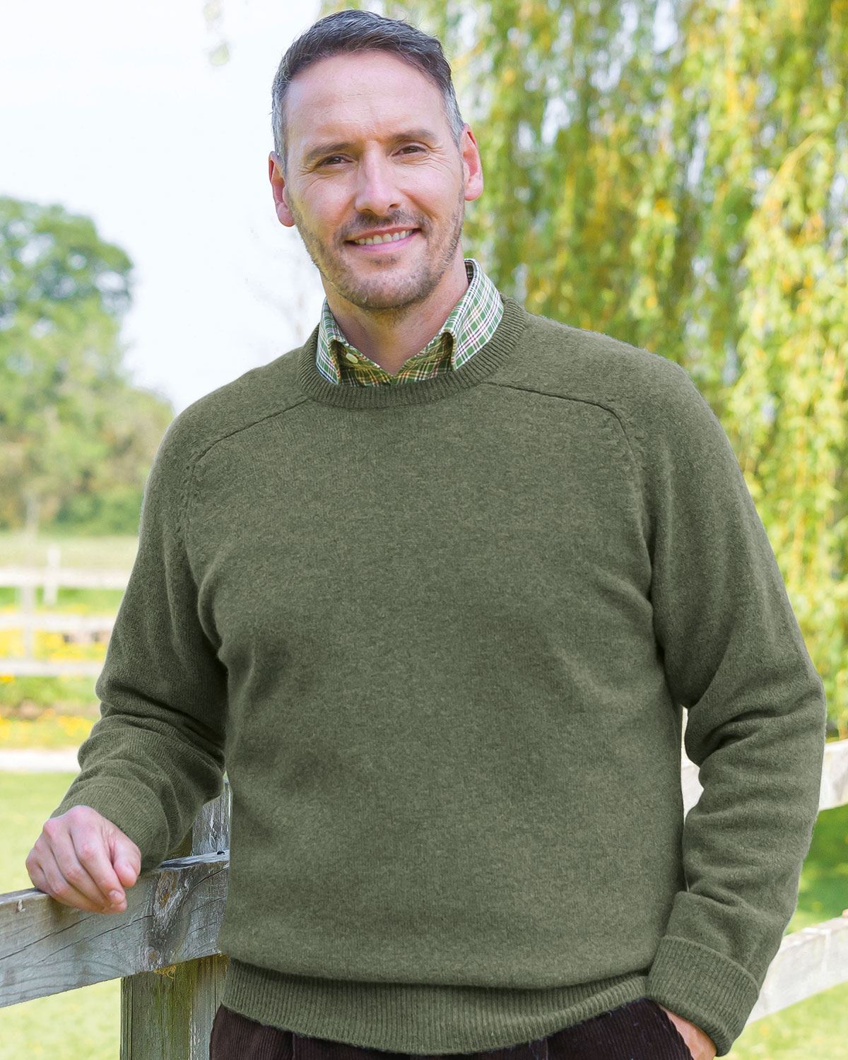 Lambswool Crew Neck Jumper Mens - Lovat - Country Collection