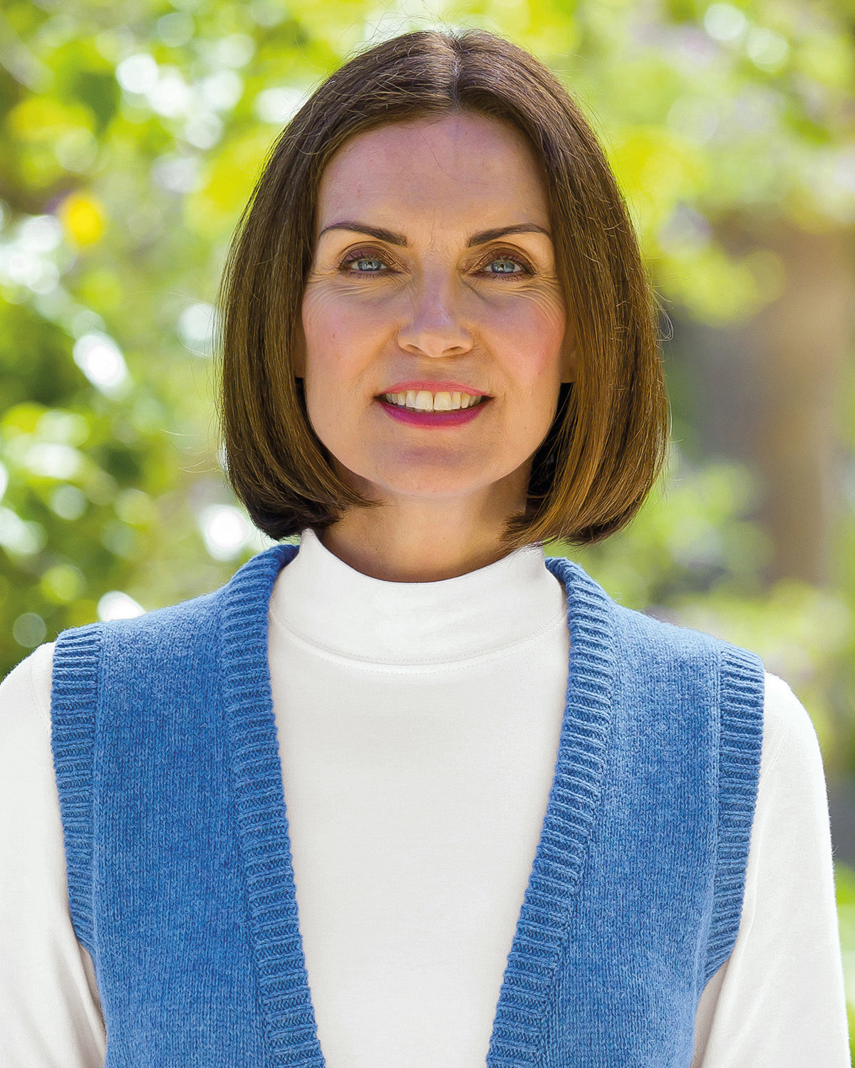 Ladies’ Pure Shetland Wool Waistcoat – Cornflower