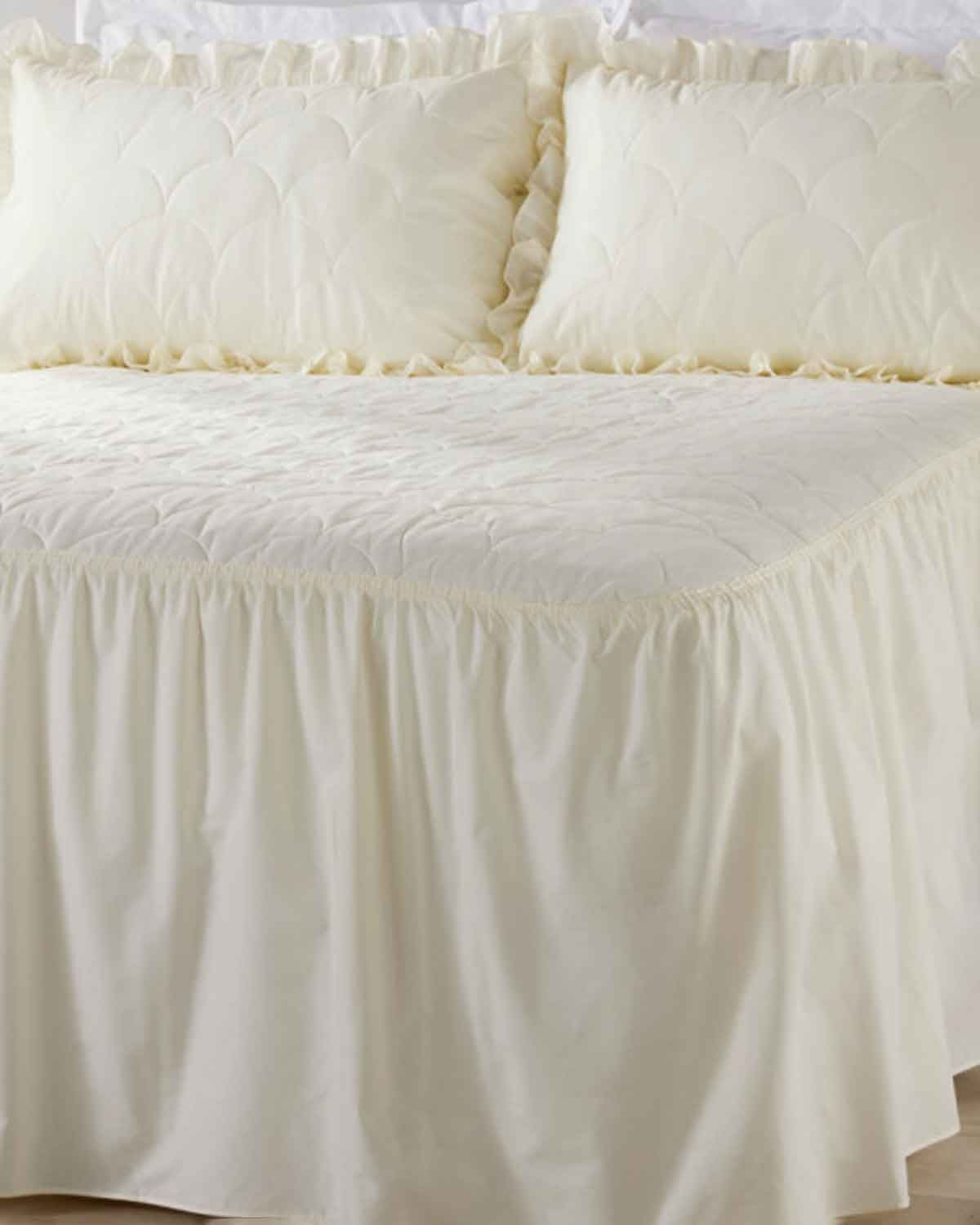 Lightly Quilted Charlotte Bedspread Set - Ivory - Country Collection