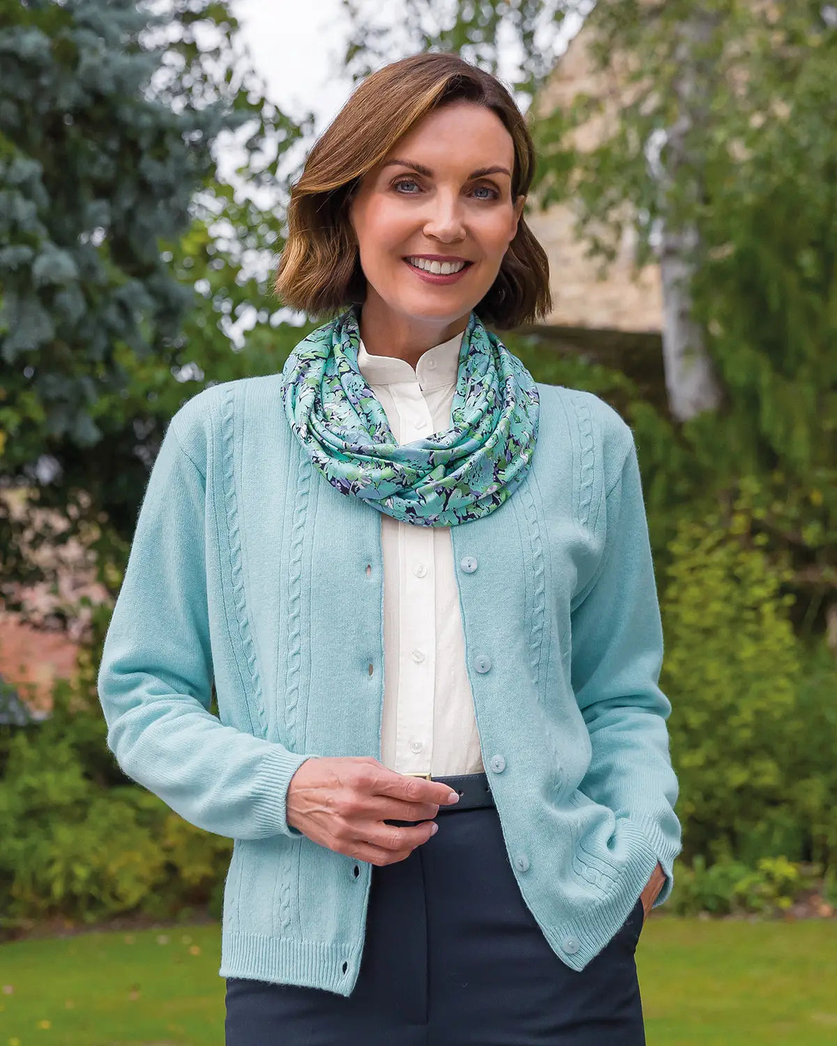 Ladies’ Pure Lambswool Cable Knit Cardigan – Aqua