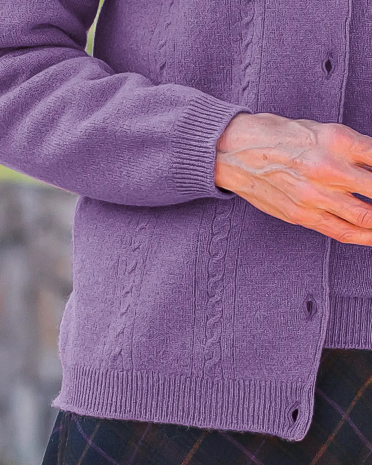 Ladies’ Pure Lambswool Cable Knit Cardigan – Heather