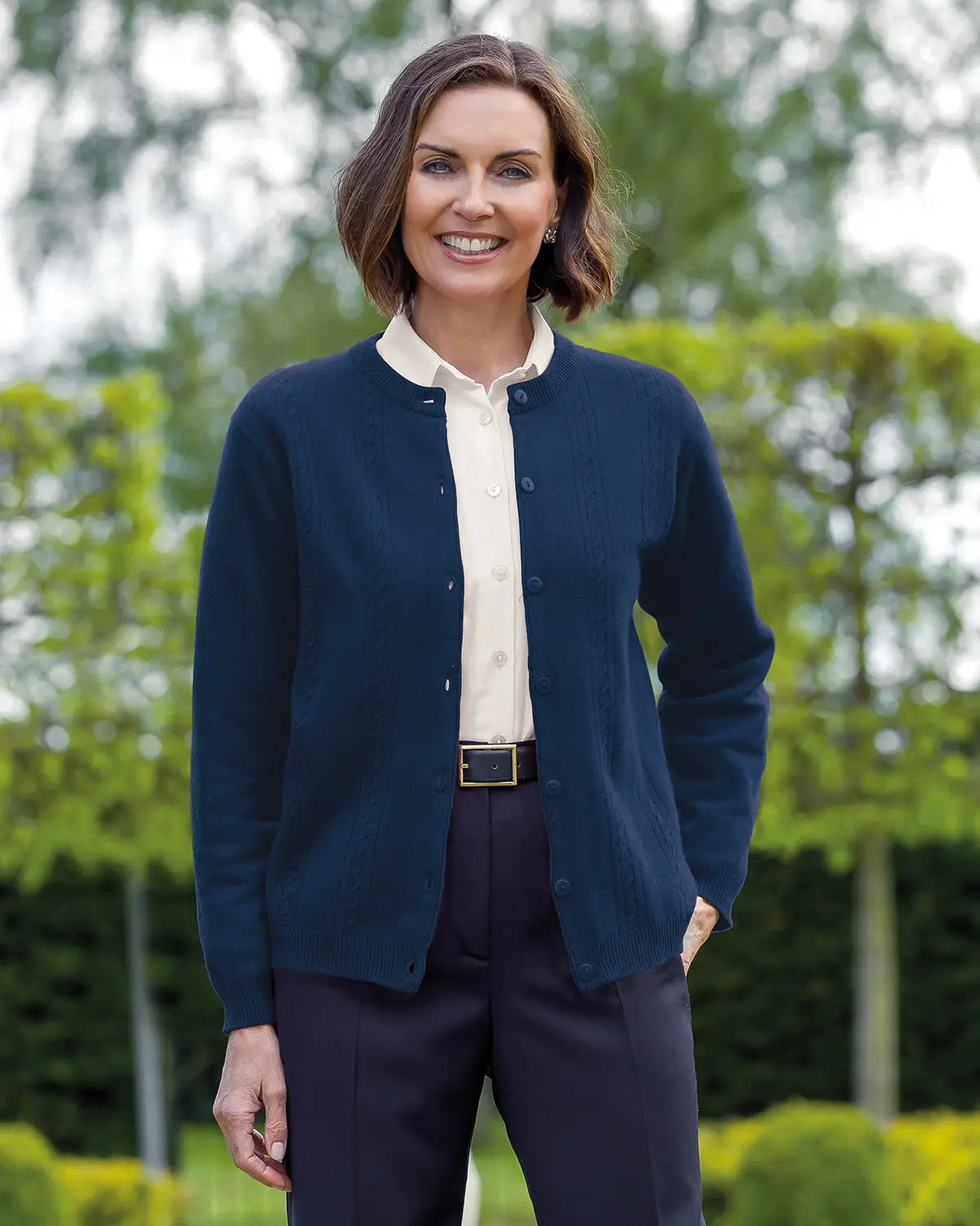 Ladies’ Pure Lambswool Cable Knit Cardigan – Navy