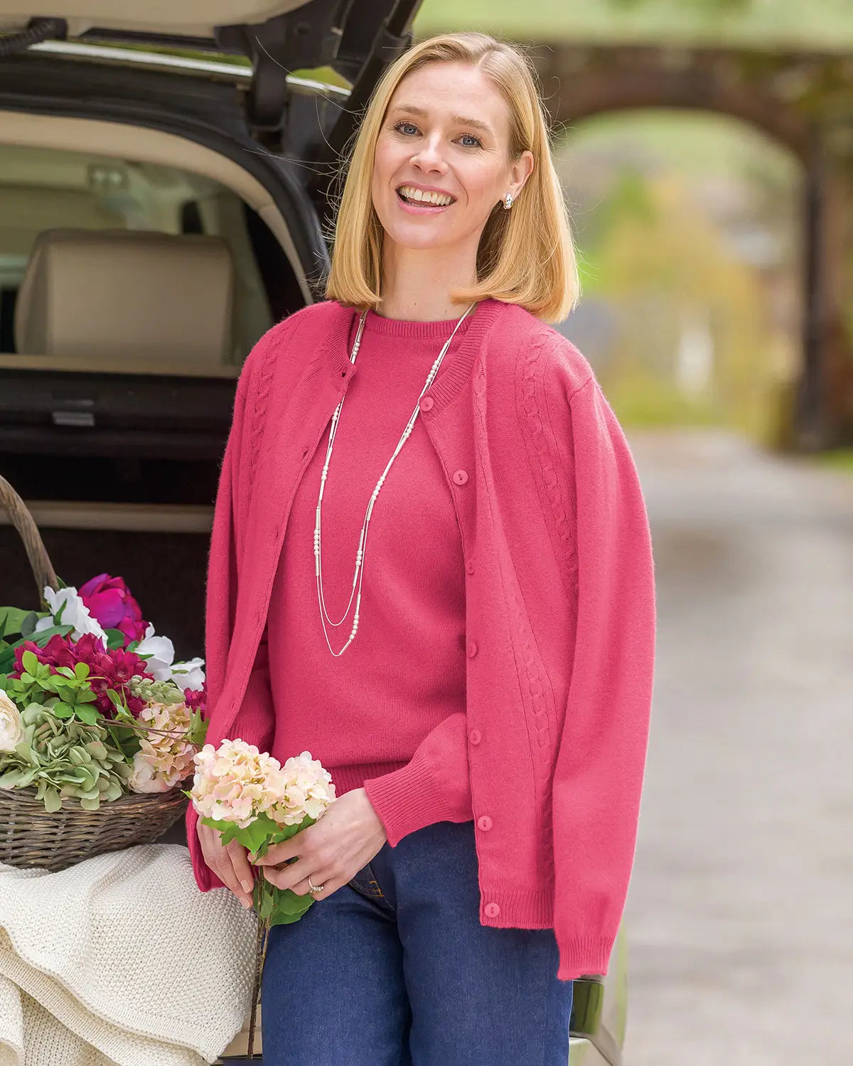 Ladies’ Pure Lambswool Crew Neck Jumper – Flamingo