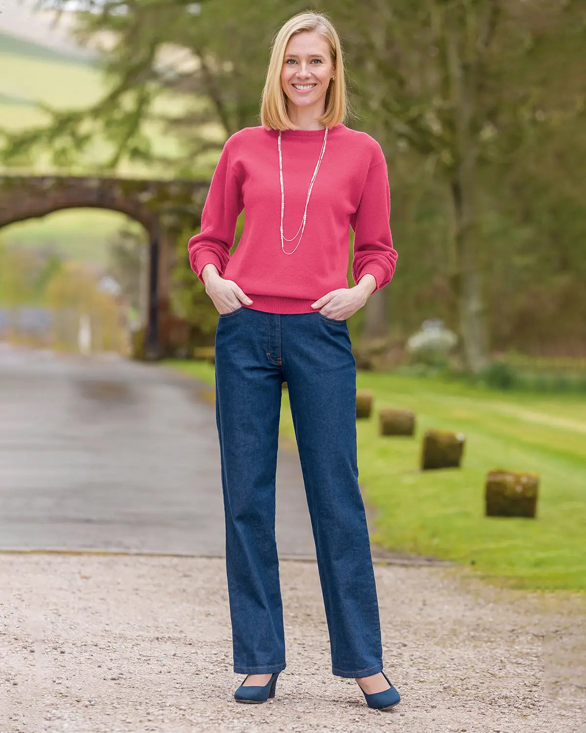 Ladies’ Pure Lambswool Crew Neck Jumper – Flamingo
