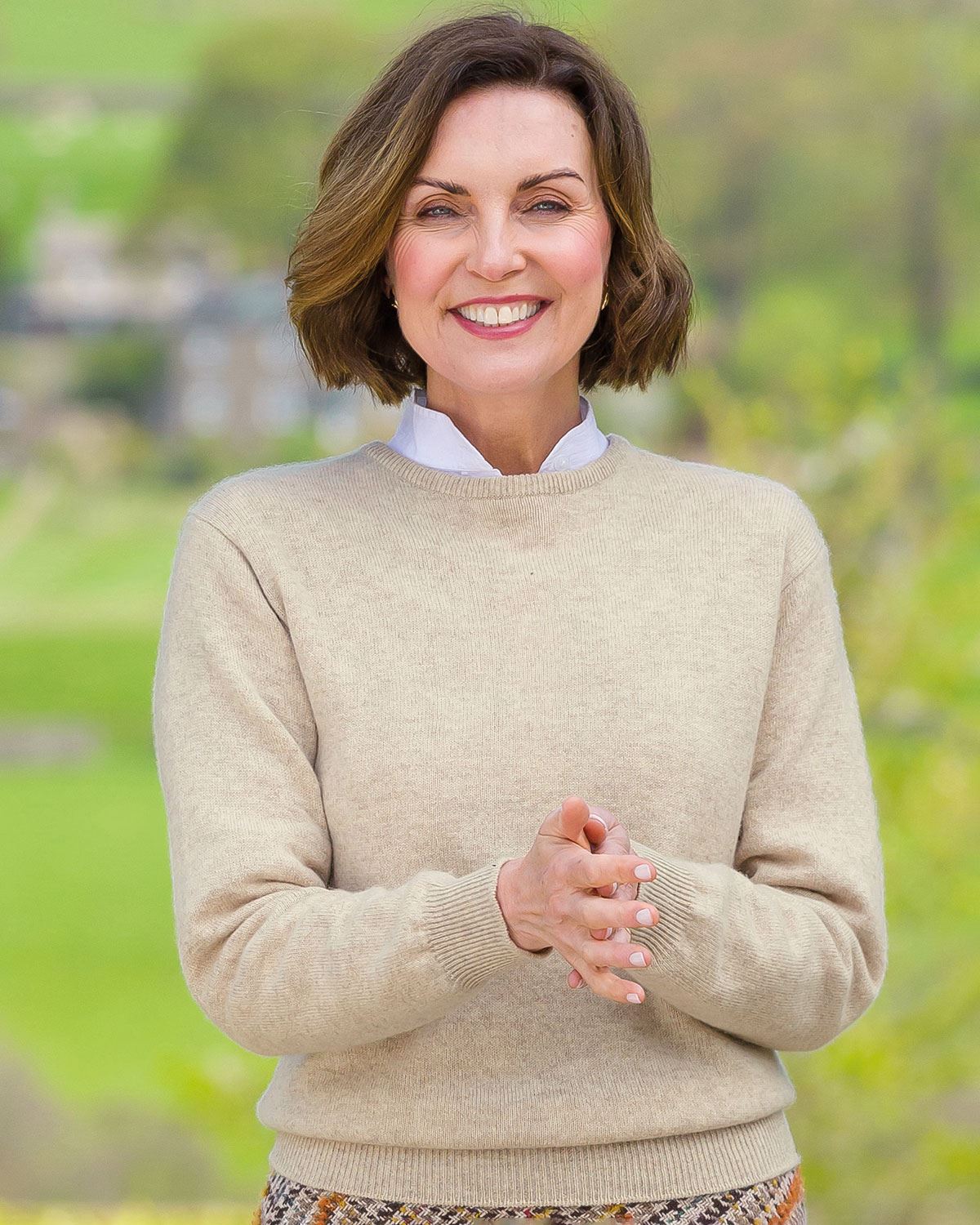 Lambswool Crew Neck Jumper - Linen - Country Collection