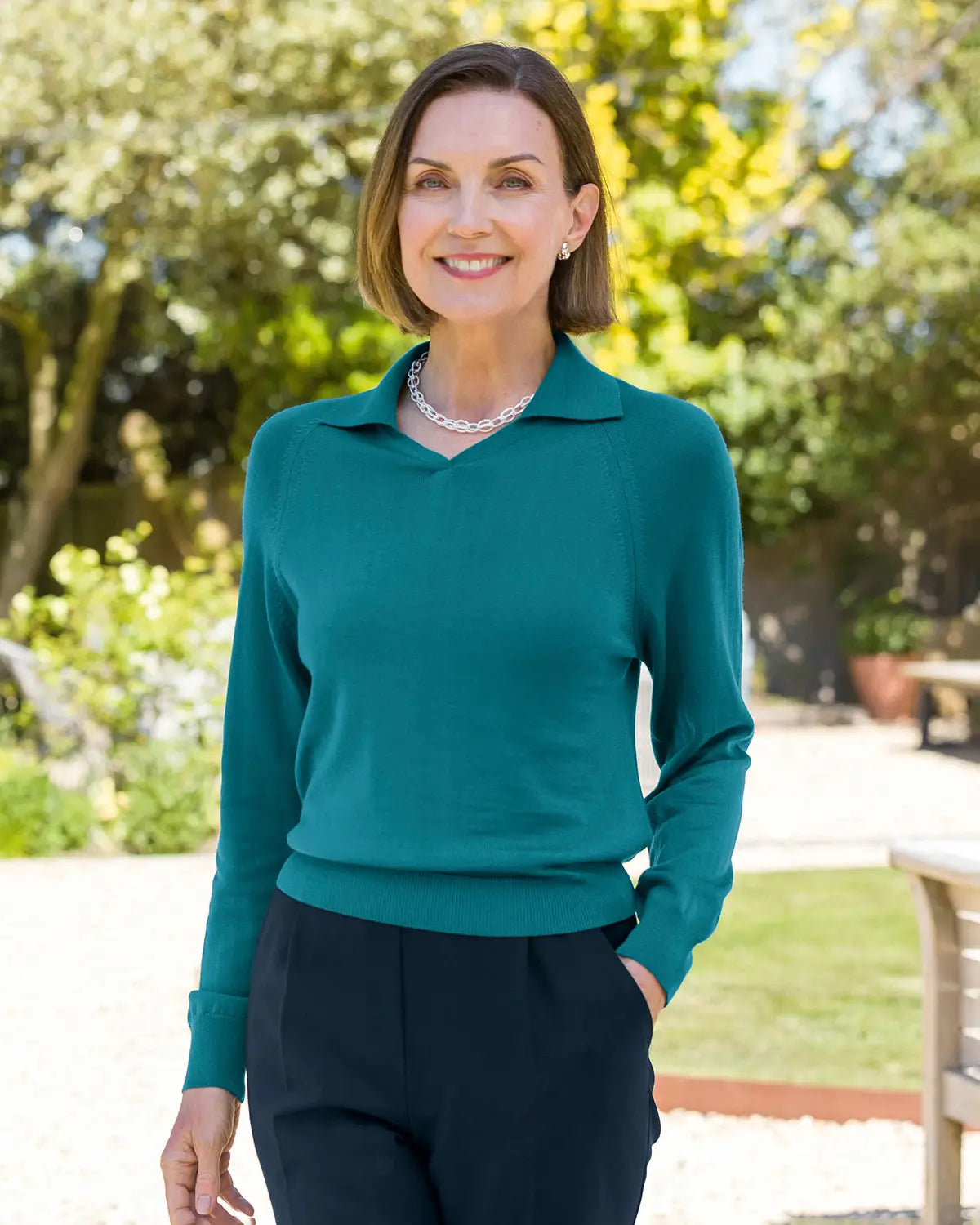 Ladies’ Pure Merino Wool Collared V Neck Jumper – Teal