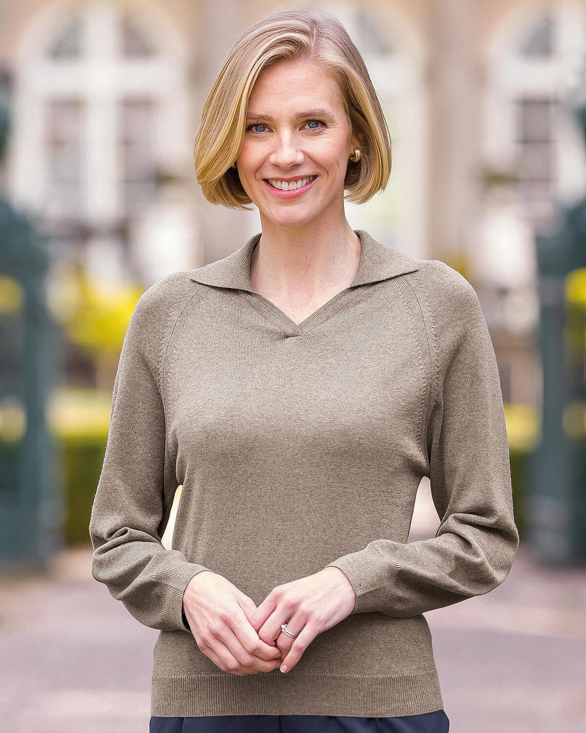 Merino Collared V Neck Jumper - Tawny - Country Collection