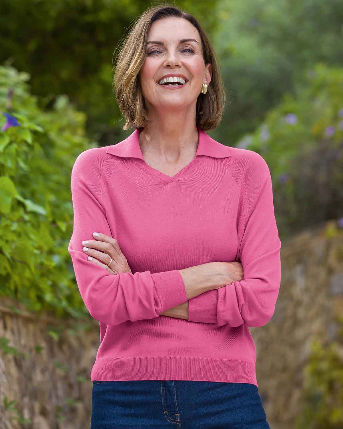Merino Collared V Neck Jumper - Bubblegum - Country Collection