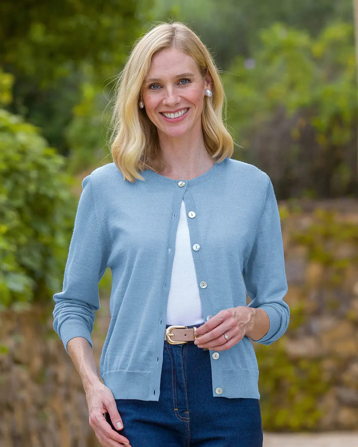 Ladies’ Pure Merino Wool Short Cardigan – Pale Blue