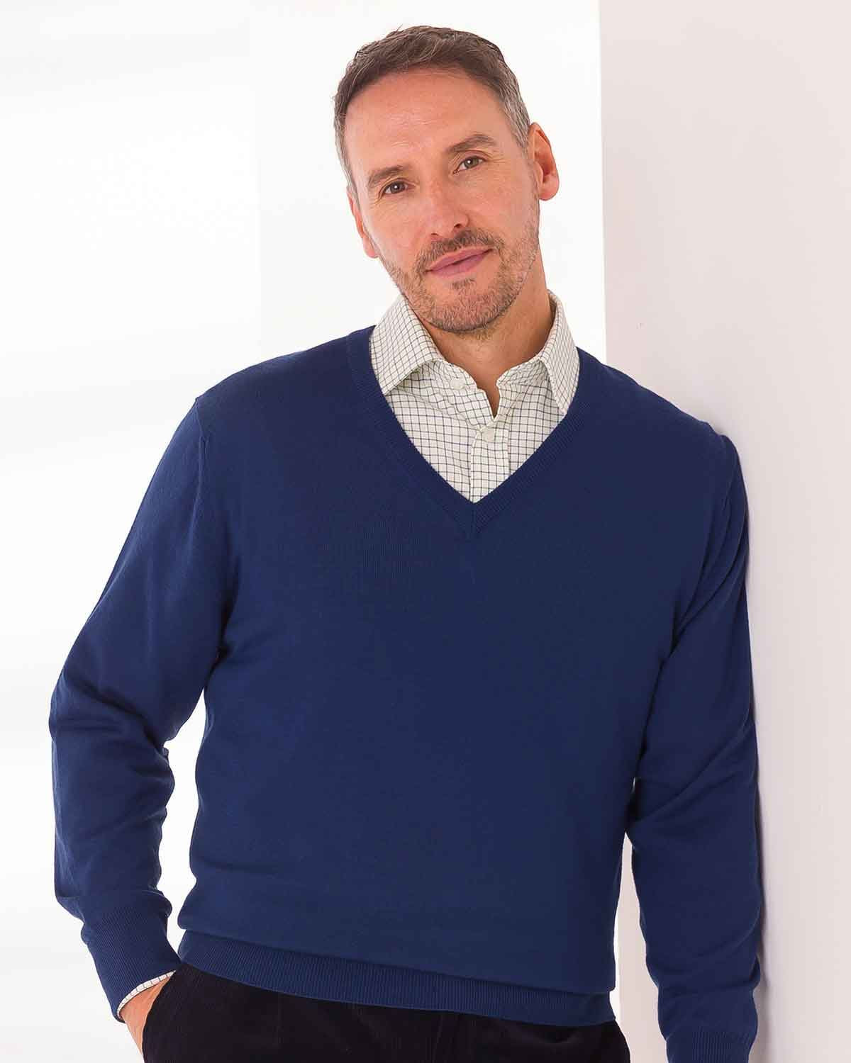 Merino Wool V Neck  Jumper - Sapphire - Country Collection