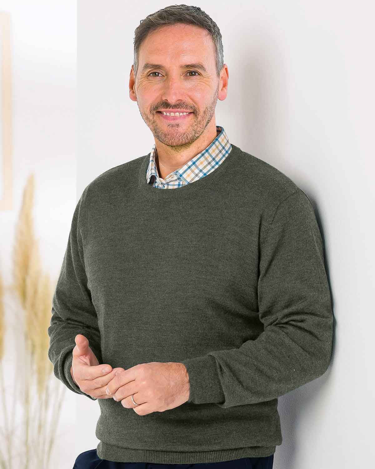 Merino Wool Crew Neck Jumper Mens - Green Mix - Country Collection