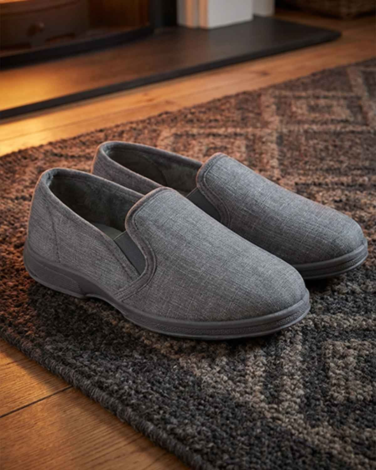DB Wider Fit Mens House Shoe - Grey - Country Collection