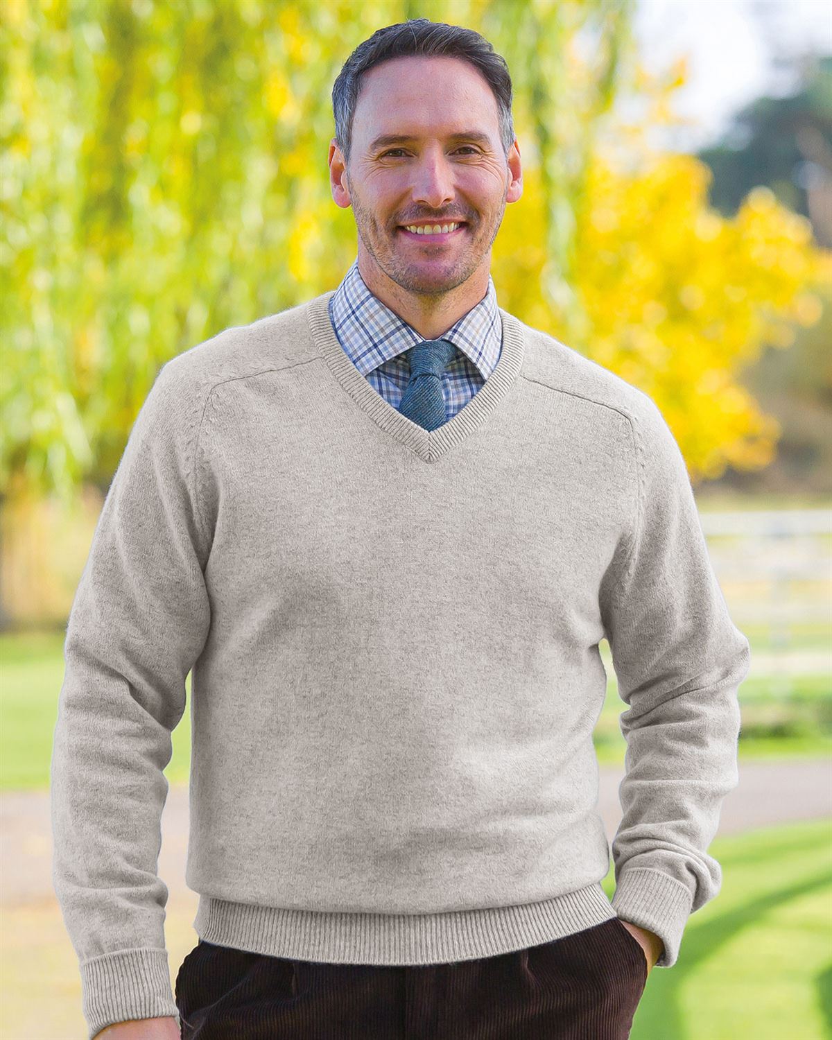 Lambswool V Neck Jumper - Silver - Country Collection