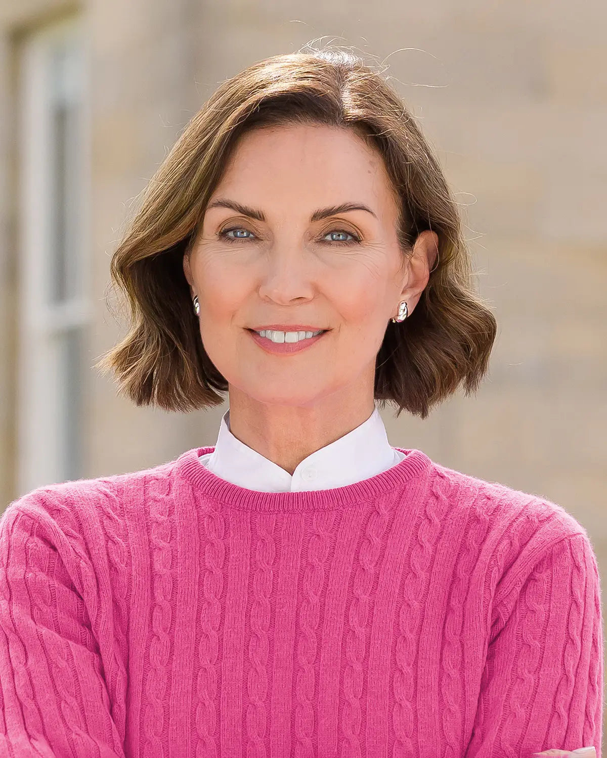 Ladies’ Pure Lambswool Cable Crew Neck Jumper – Azalea