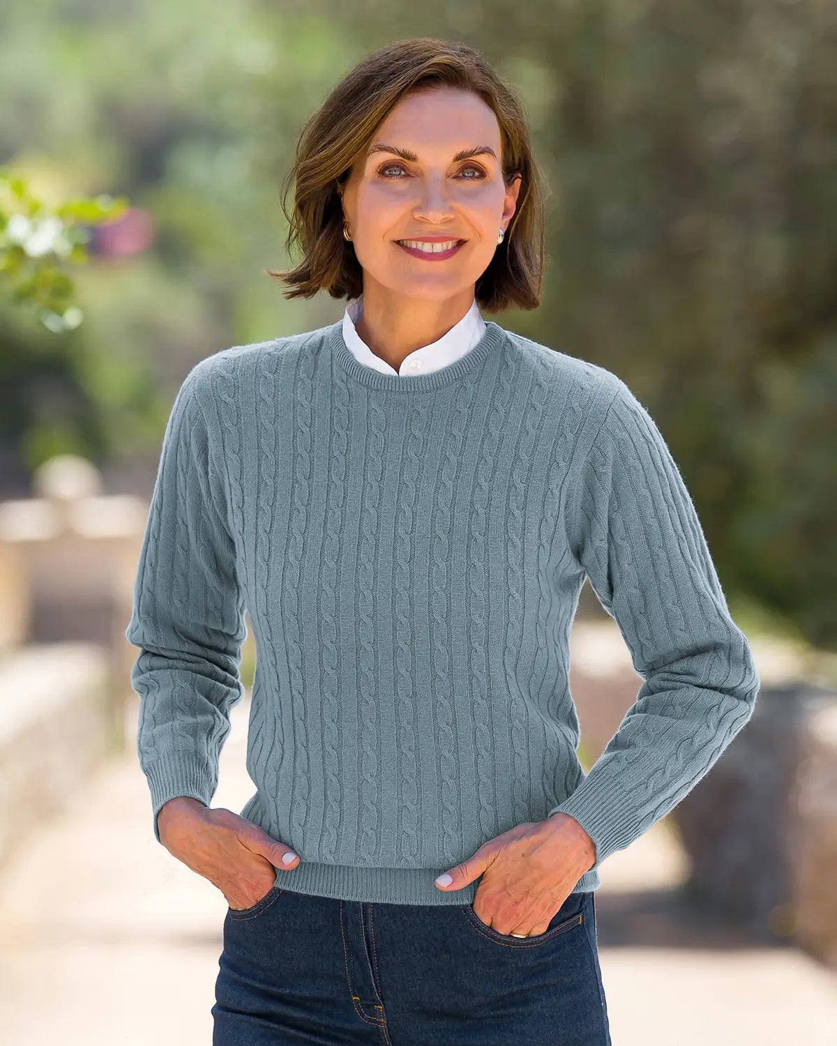Ladies’ Pure Lambswool Cable Crew Neck Jumper – Storm