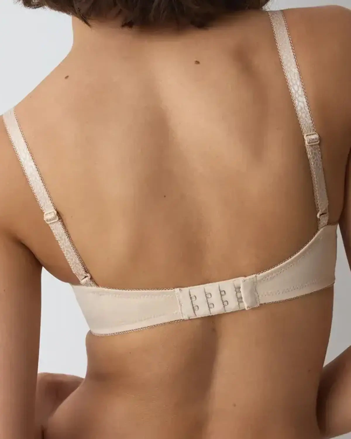 Triumph Amourette Underwired Lace Bra - Beige