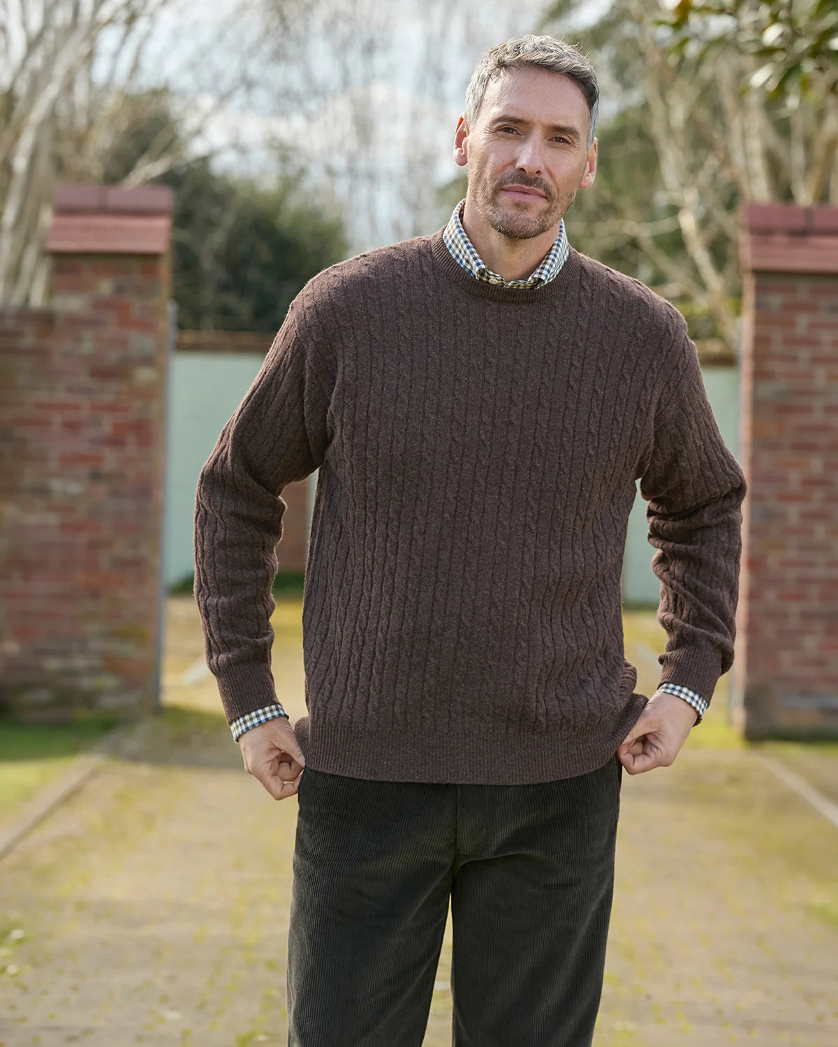 Lambswool Cable Crew Neck Jumper - Brown