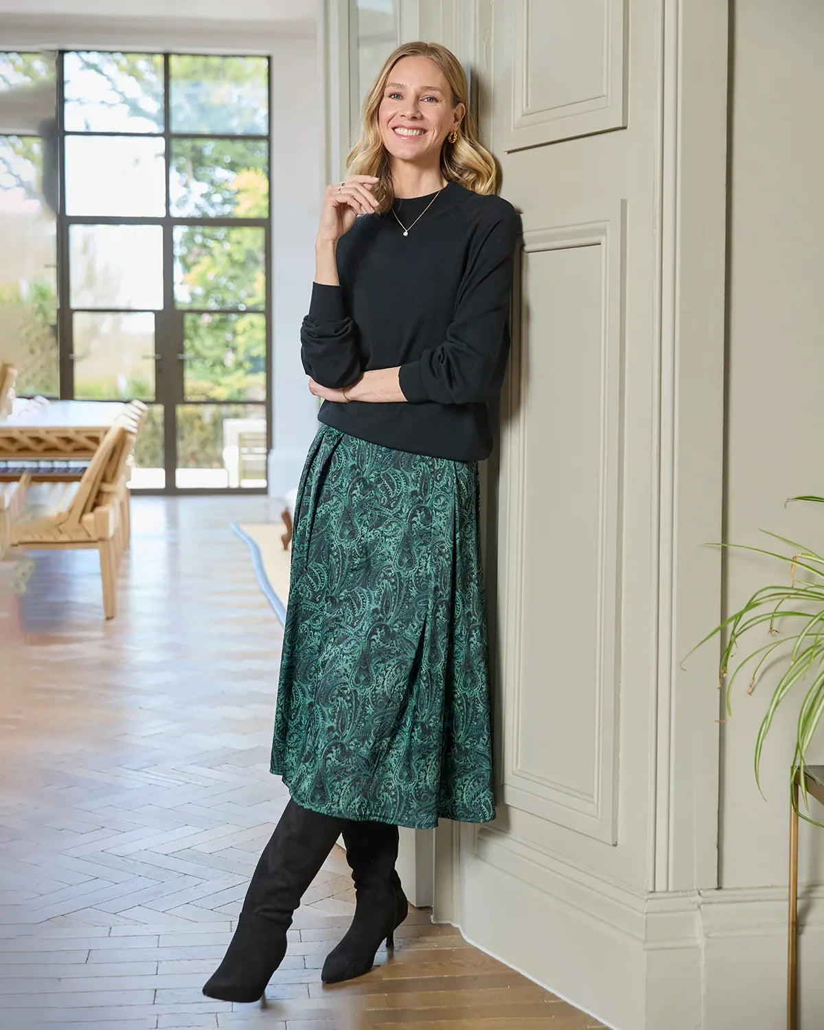 Ladies’ Pure Merino Wool Turtle Neck Jumper - Black