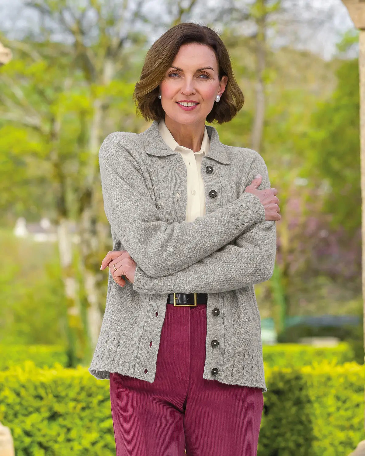Ladies’ Pure Shetland Wool Cable Cardigan – Silver