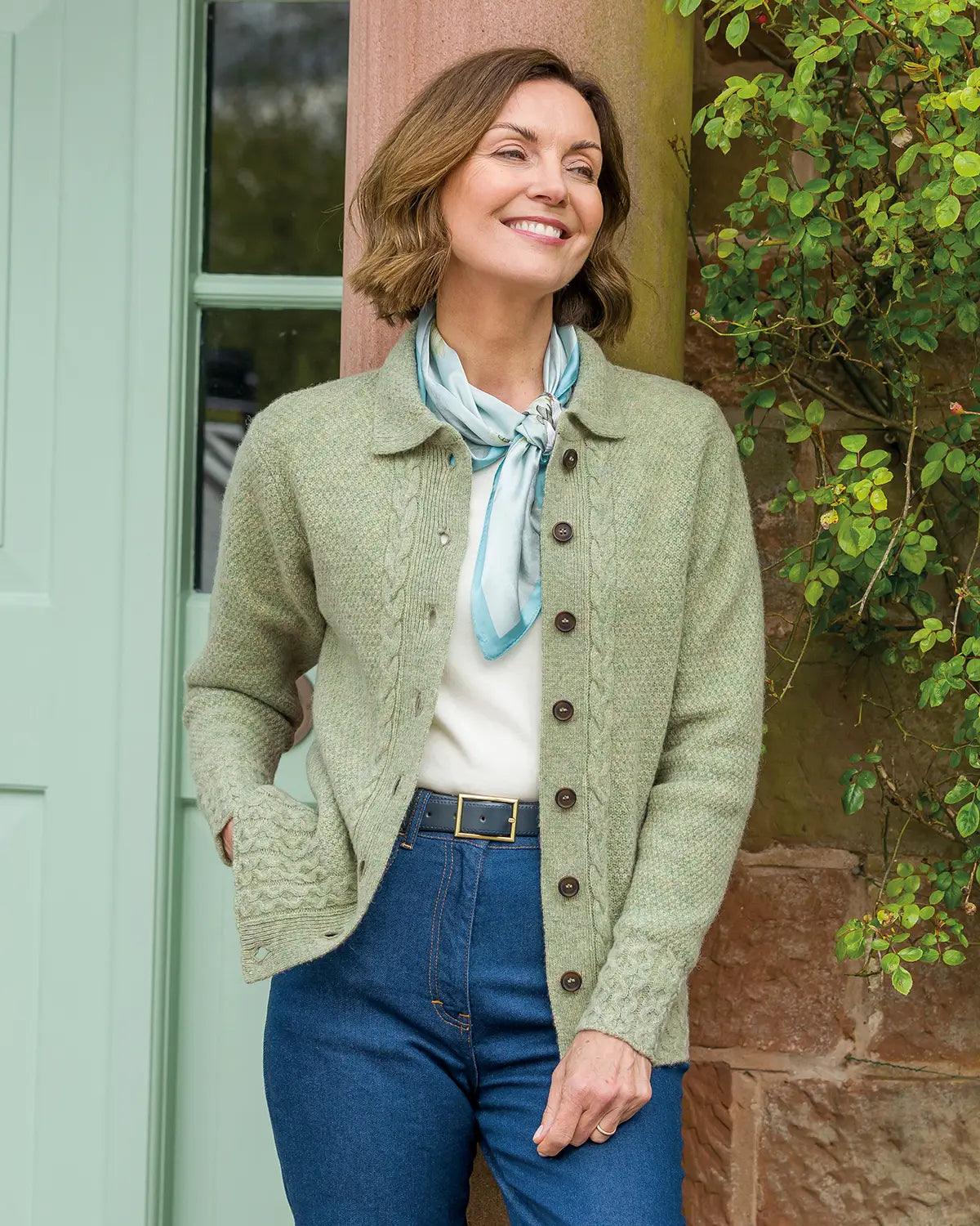 Ladies’ Pure Shetland Wool Cable Cardigan – Willow