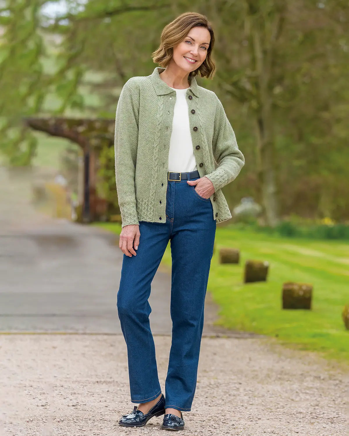Ladies’ Pure Shetland Wool Cable Cardigan – Willow