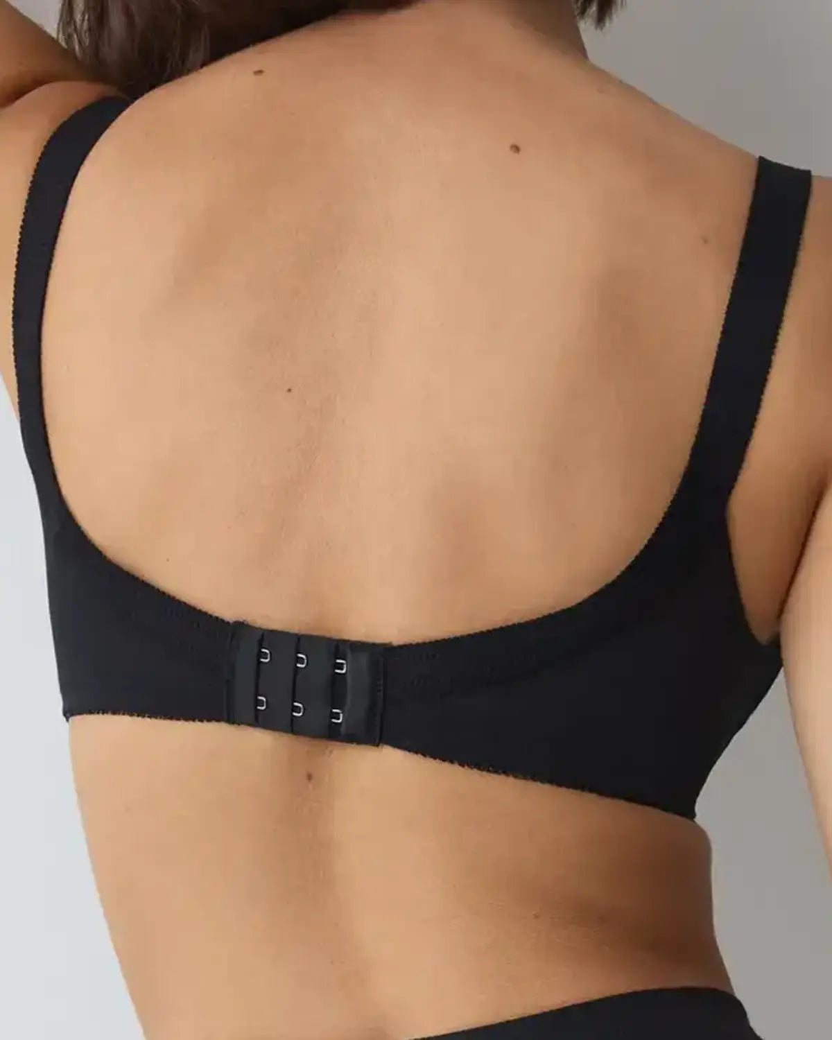 Triumph Doreen Non-Wired Bra - Black