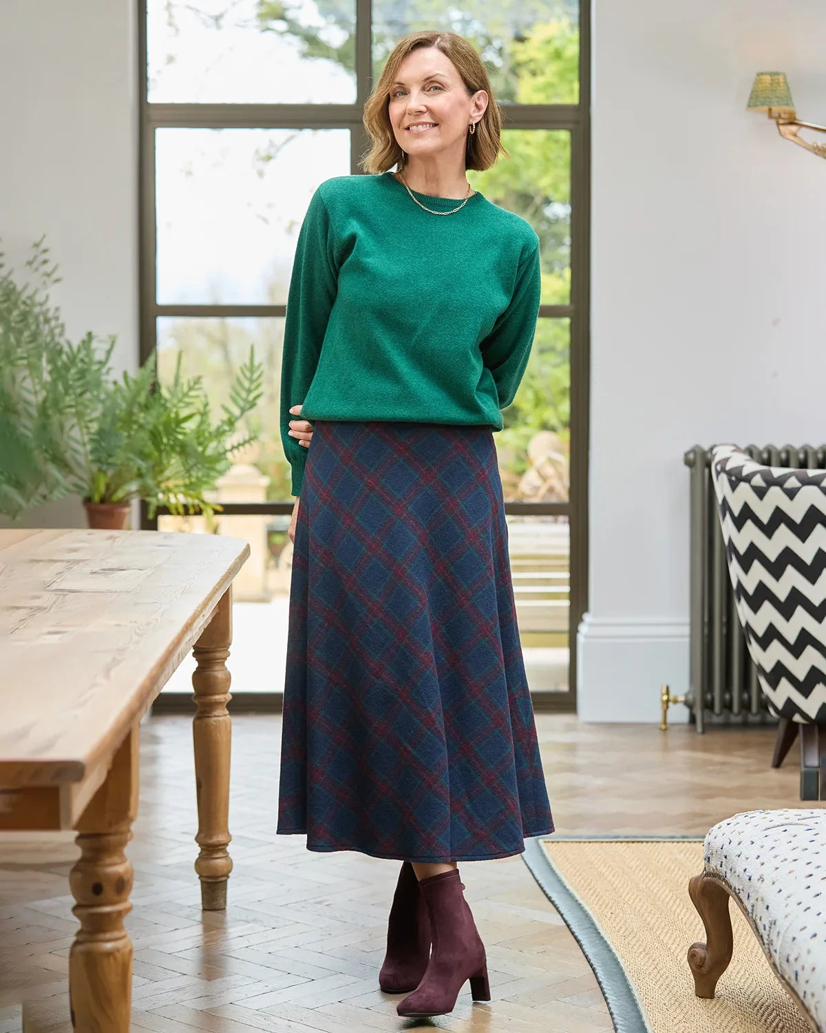 Ladies’ Pure Lambswool Crew Neck Jumper – Forest