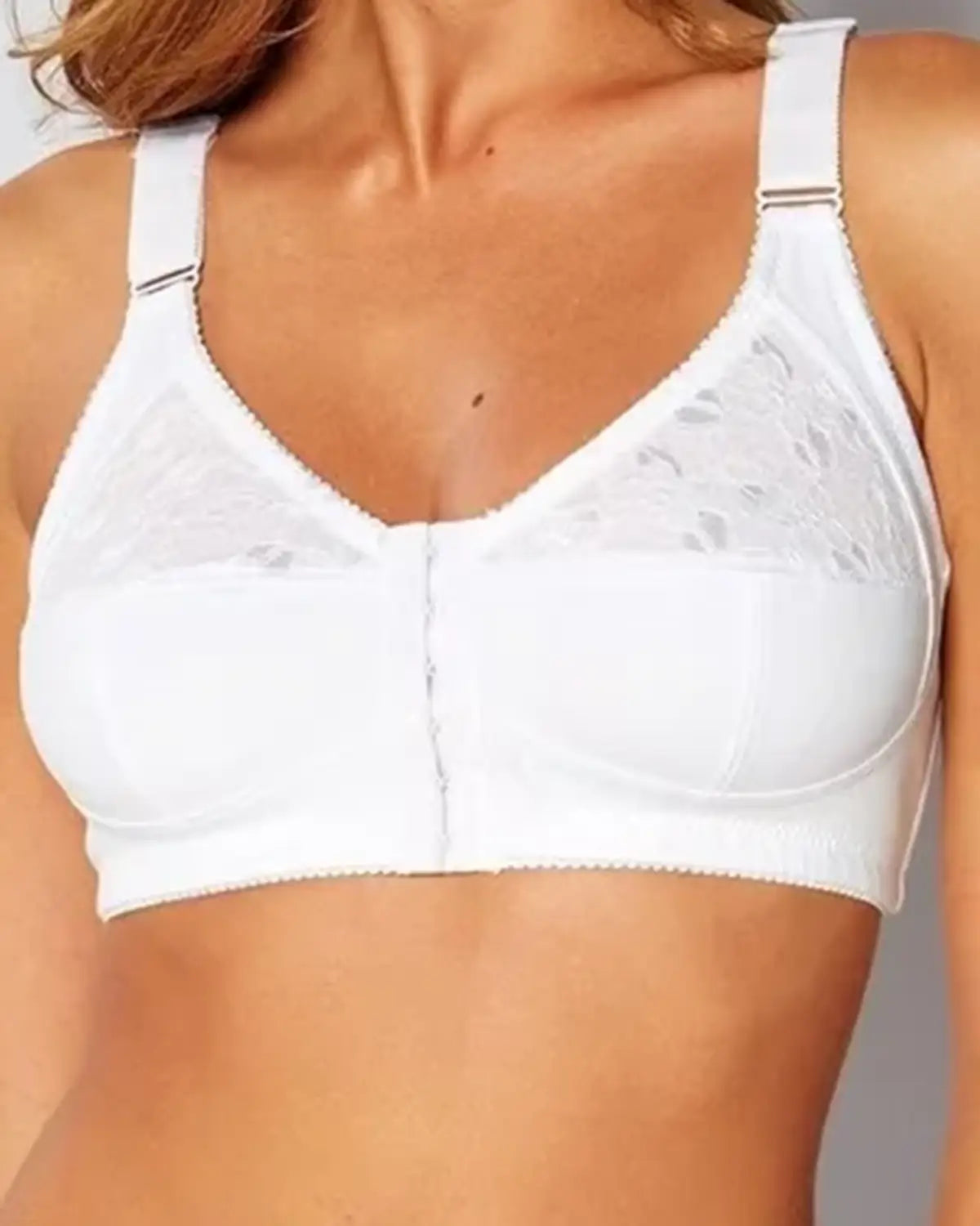 Ladies’ Cotton Non-Wired Front Fasten Bra – White