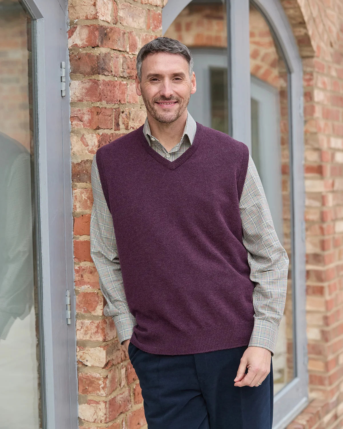 Lambswool Slipover  Mens - Grape
