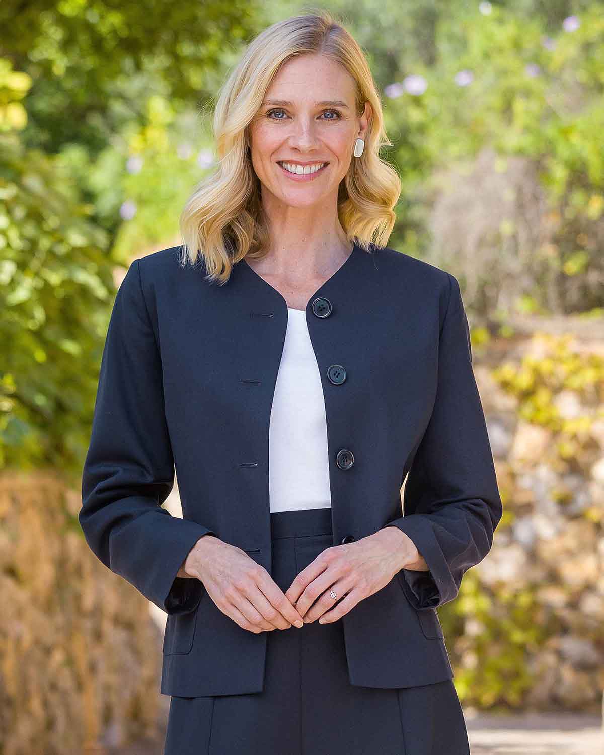 Sandown Navy Wool Mix Fully Lined Ladies Jacket - Image 2 - Country Collection