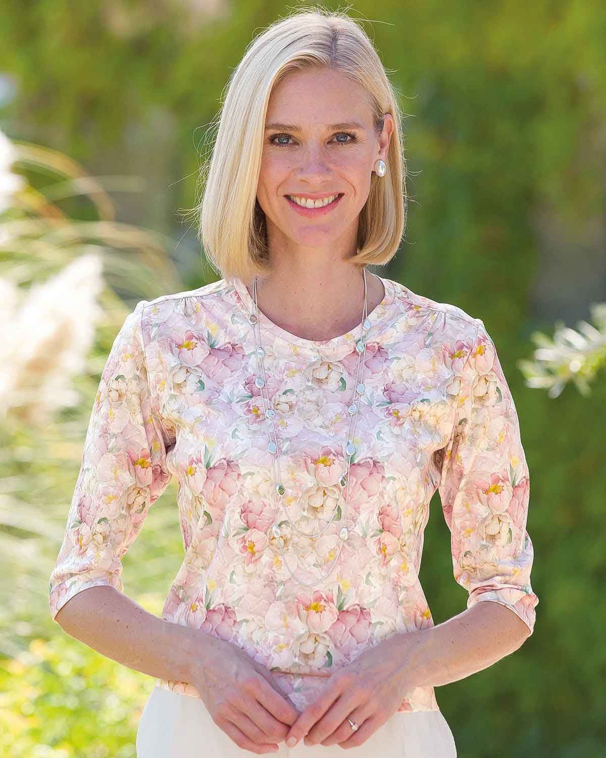 Melody Floral Cotton 3/4 Sleeve Blouson Top - Country Collection