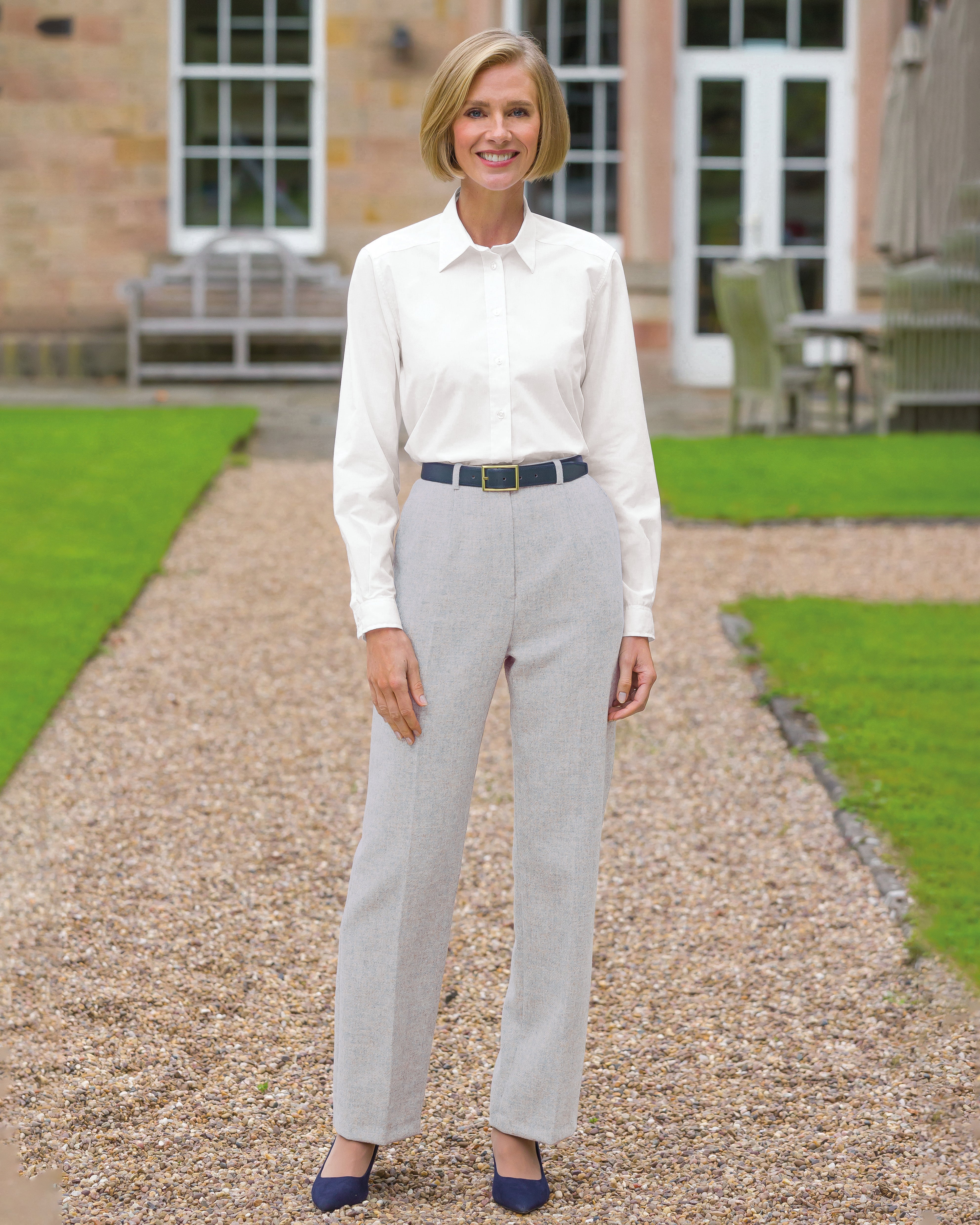 Ladies’ Wool Blend Flannel Trousers – Pearl