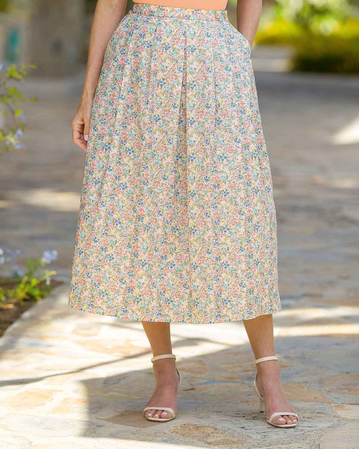 Libby Floral Pure Cotton Soft Pleated Lined Skirt - Image 2 - Country Collection