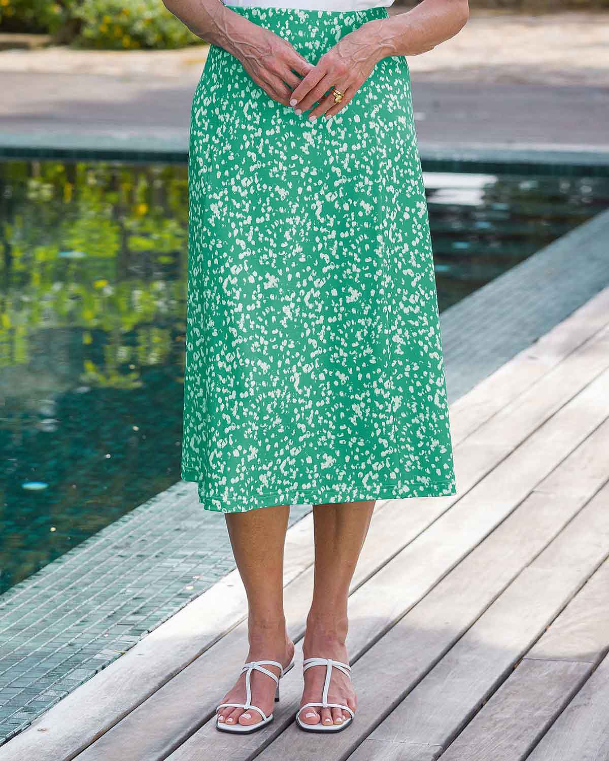 Jardino Patterned Pull On Skirt - Country Collection