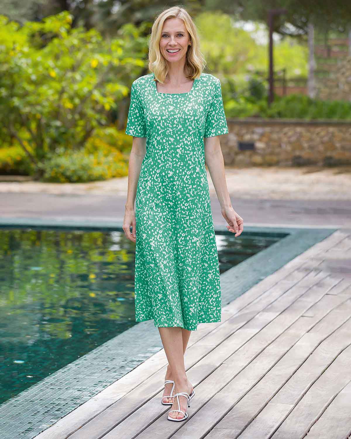 Jardino Patterned Square Neck Pull On Dress - Country Collection