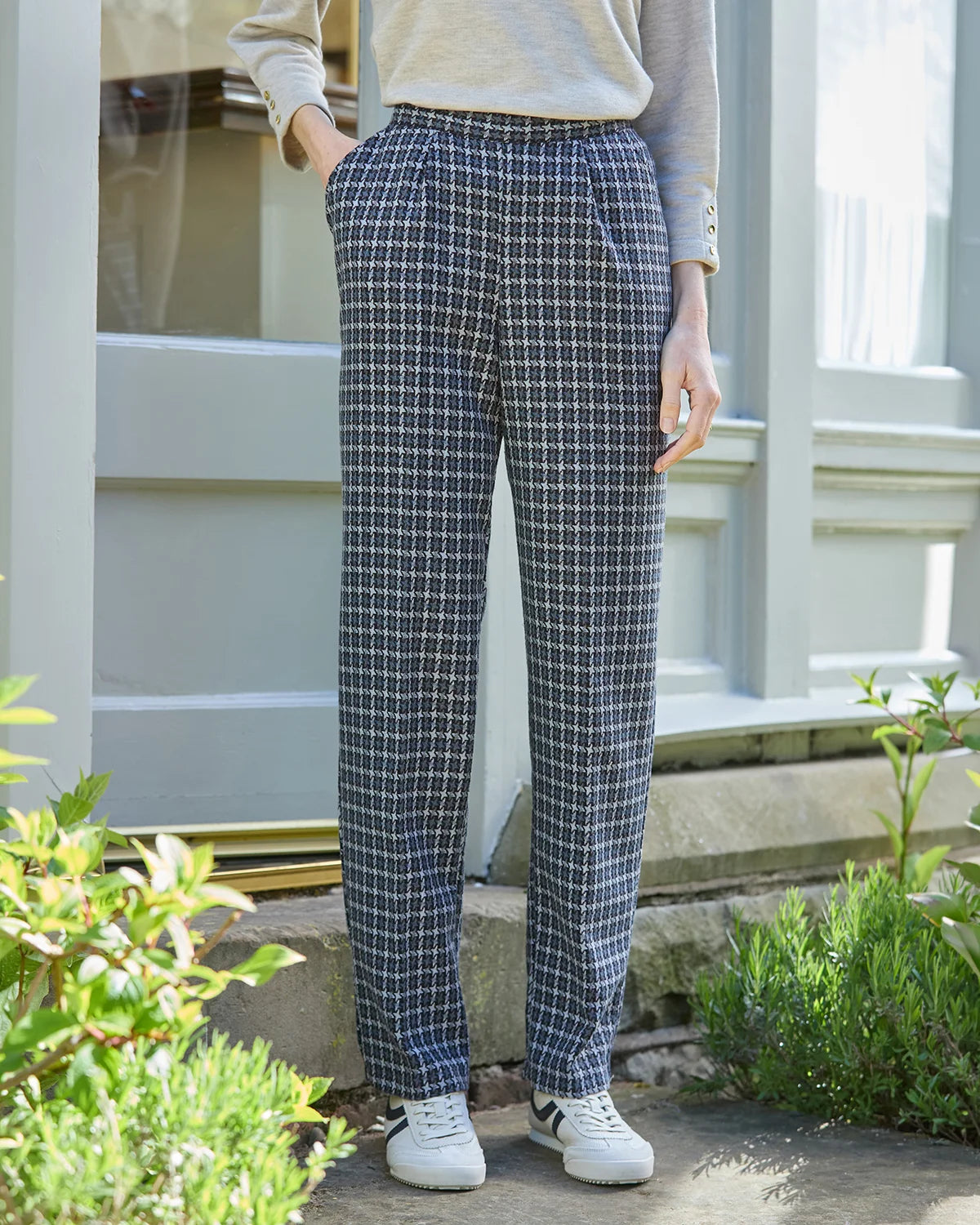 Laverne checked Wool Mix Pull On Trousers