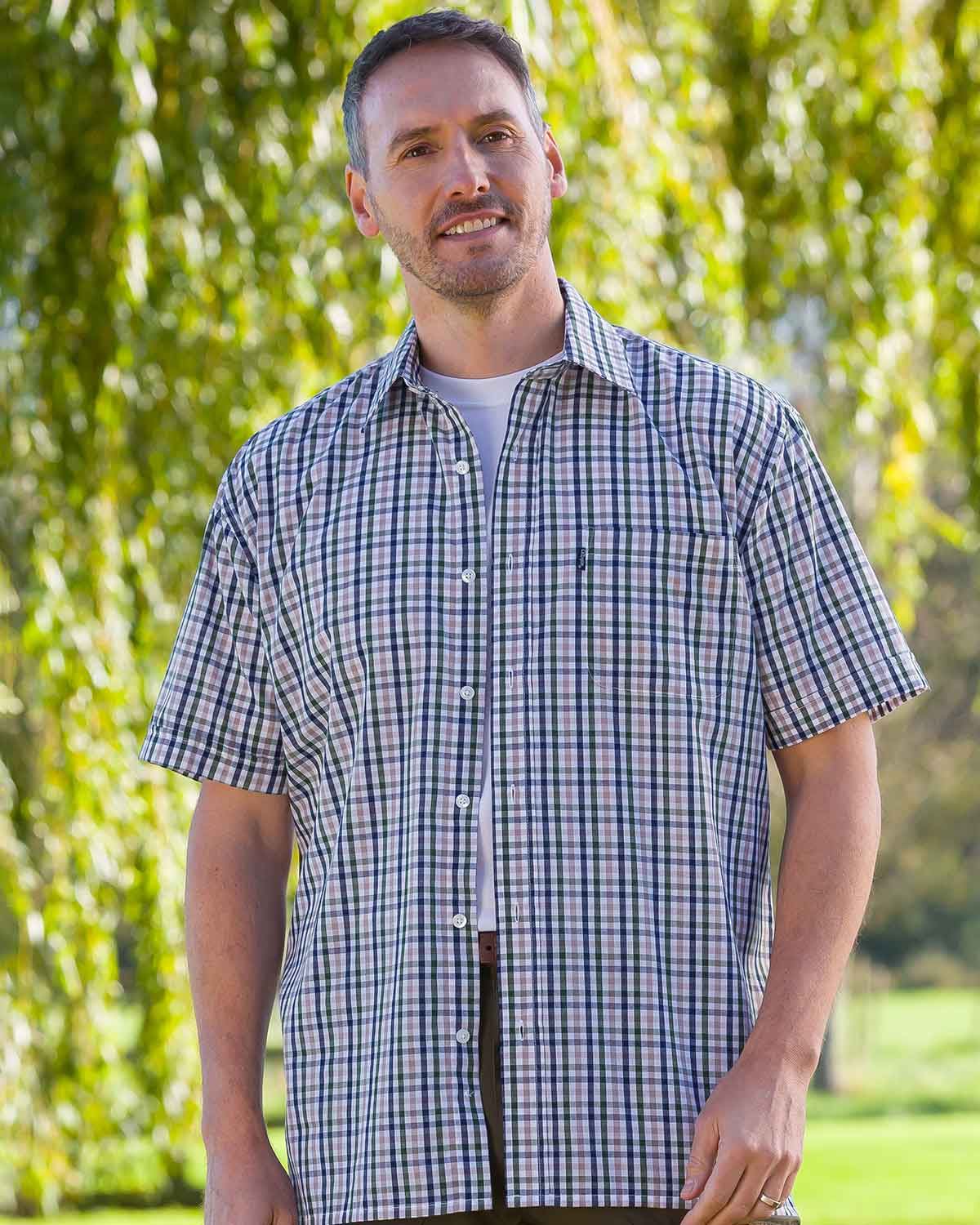 Ripon Mens Short Sleeve Casual Check Shirt  - Image 2 - Country Collection