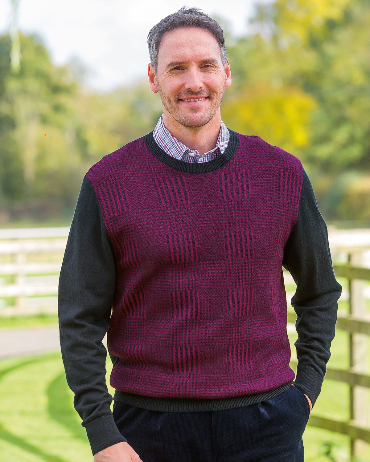James Houndstooth Patterned Merino Blend Jumper - Country Collection