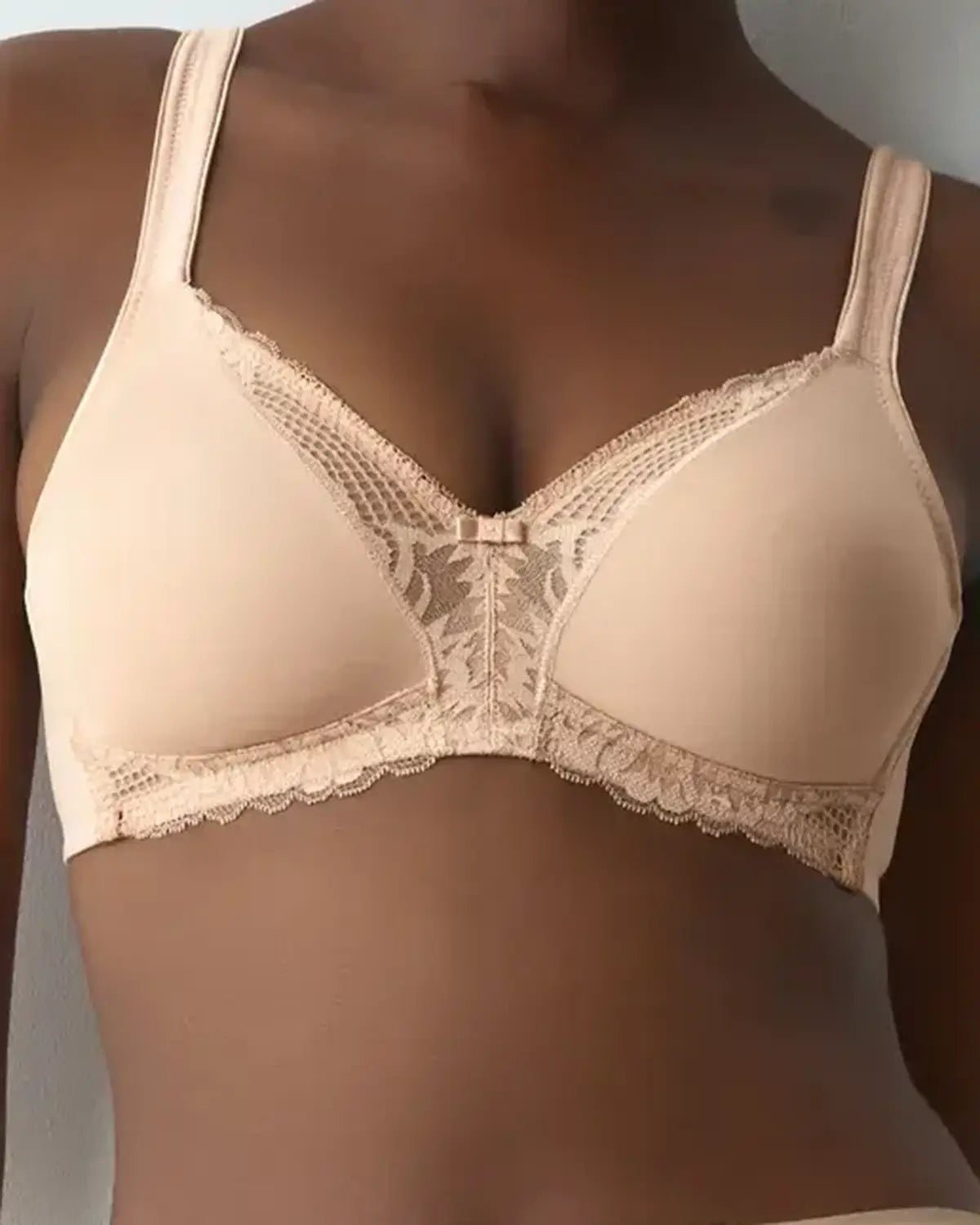 Triumph Modern Lace & Cotton Non-Wired Bra - Beige