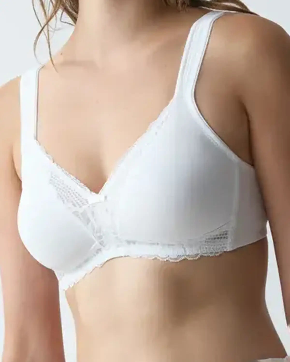 Triumph Modern Lace & Cotton Non-Wired Bra - White