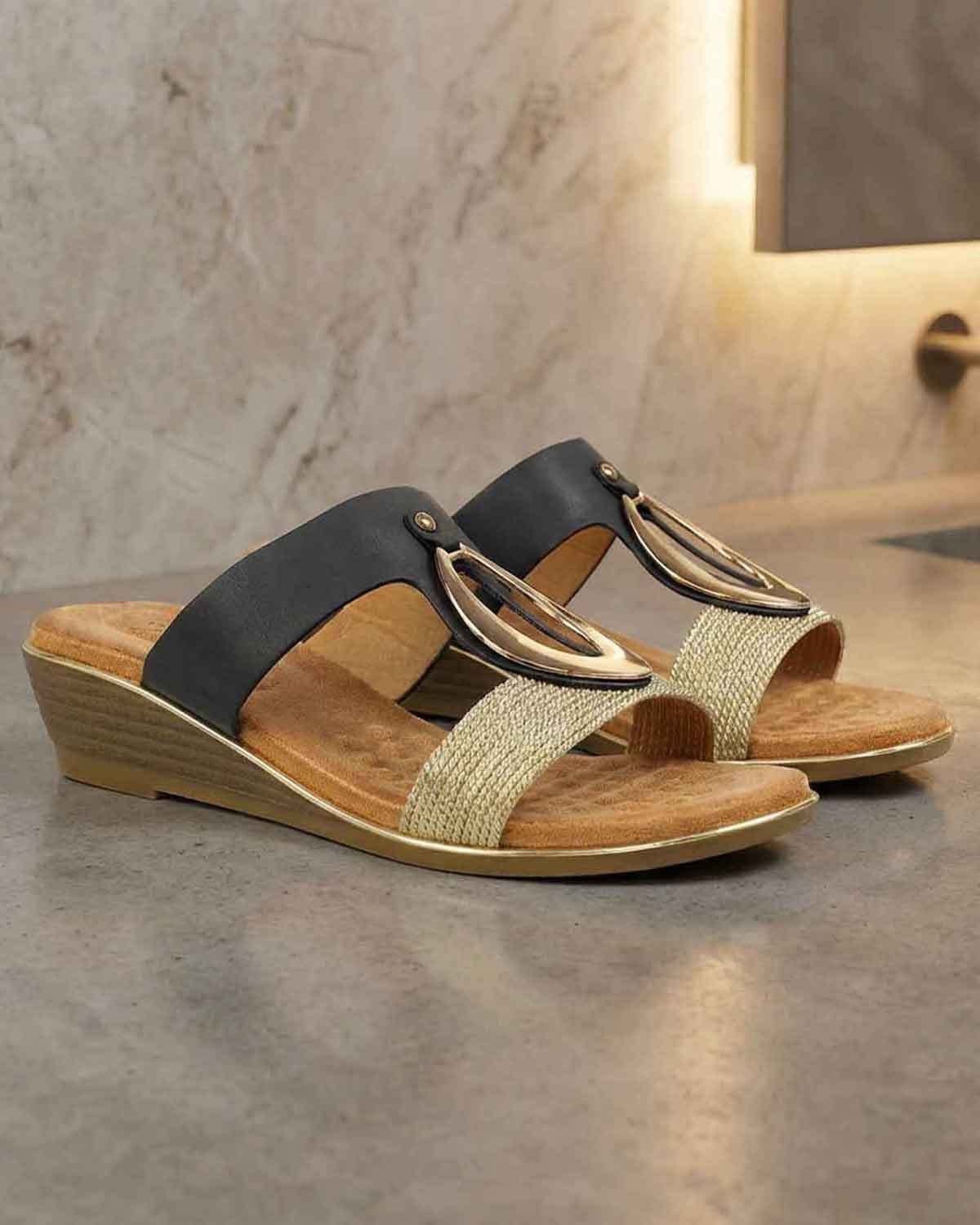 Lunar Porto Sandal - Black - Country Collection