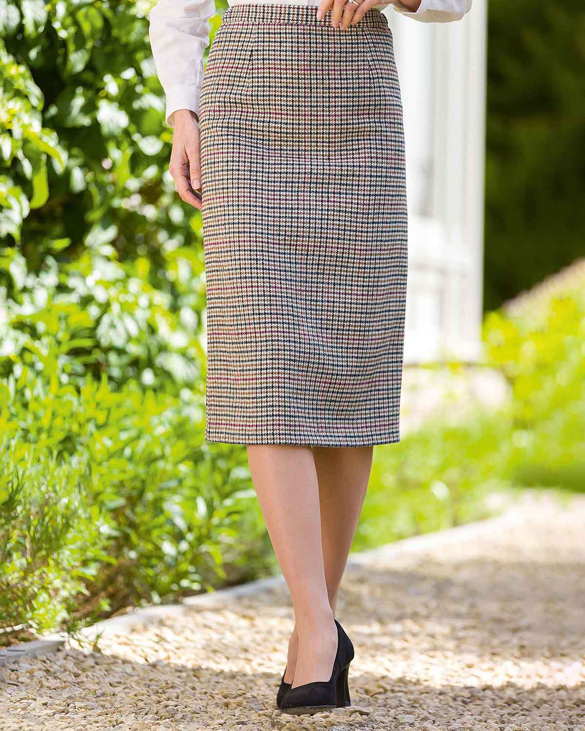 Helmsdale Checked Poly Mix Straight Skirt - Country Collection