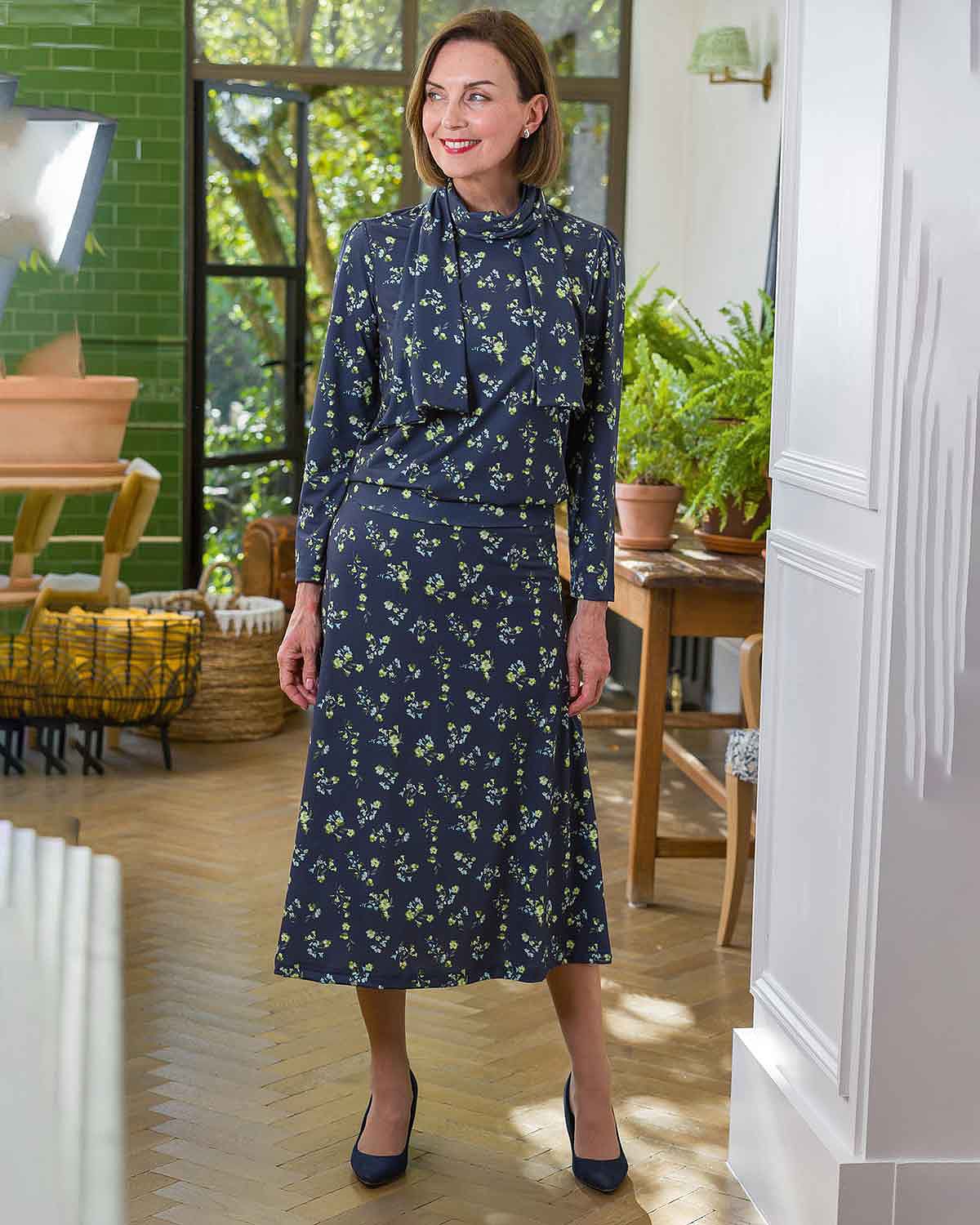Selena Floral Long Sleeve Blouson Top - Image 2 - Country Collection