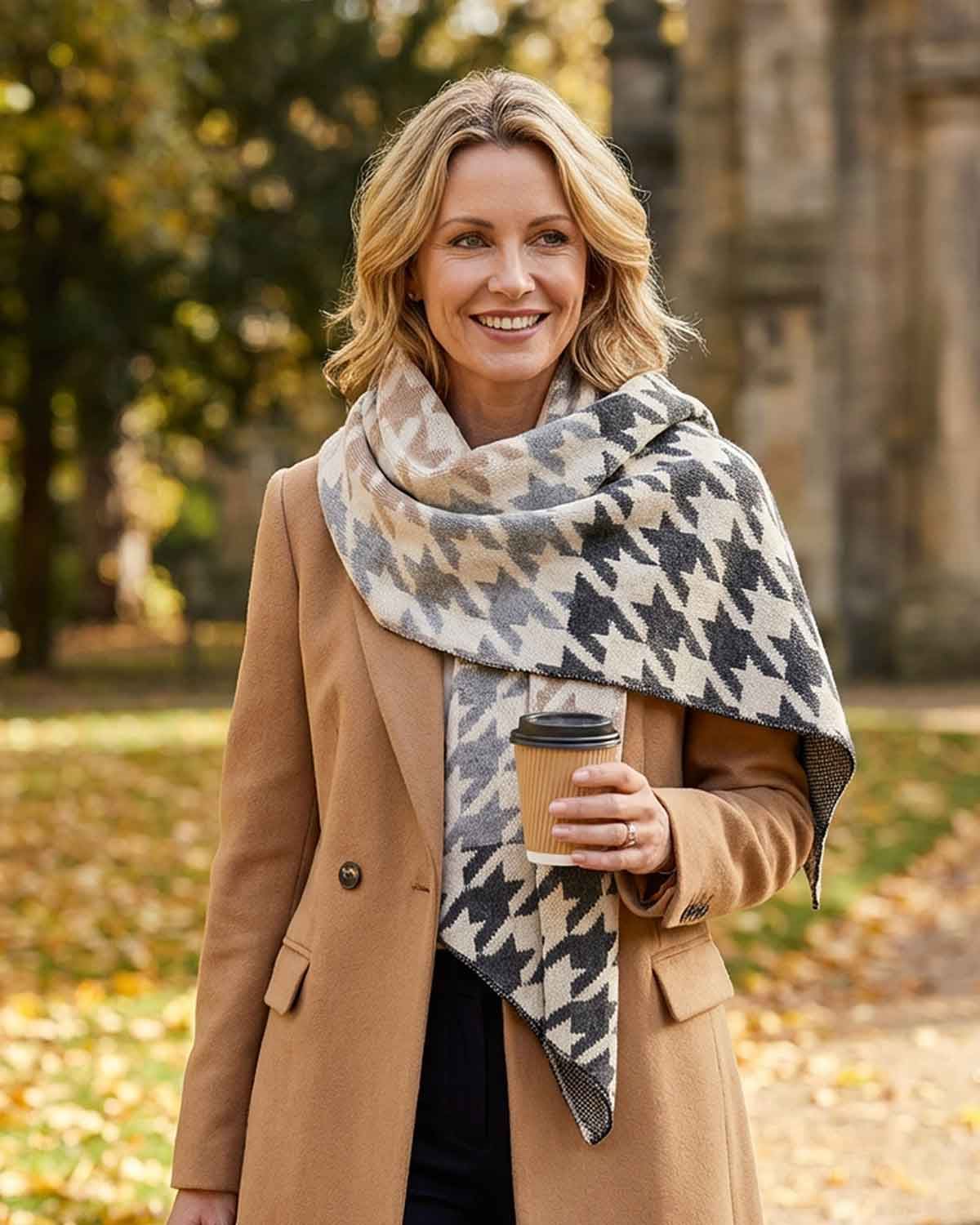 Rory Patterned Viscose Scarf - Country Collection