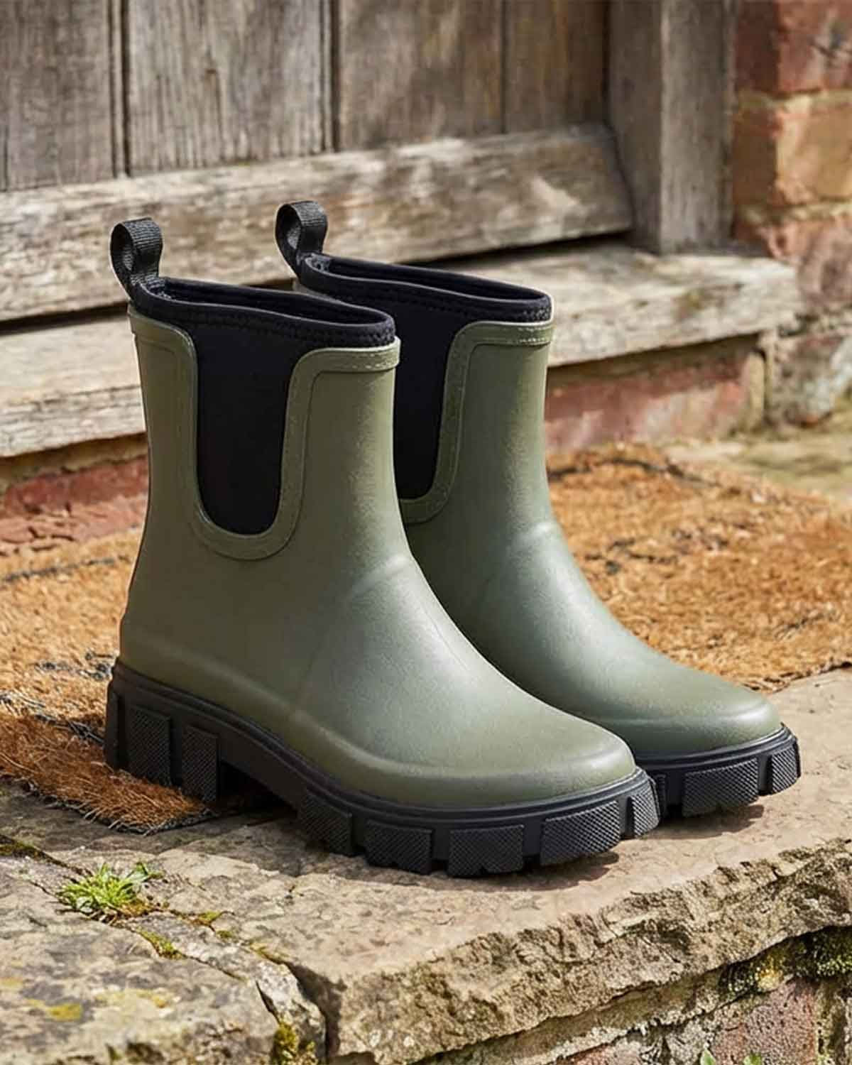 Lunar Lake Ankle Wellington Boot - Olive - Country Collection